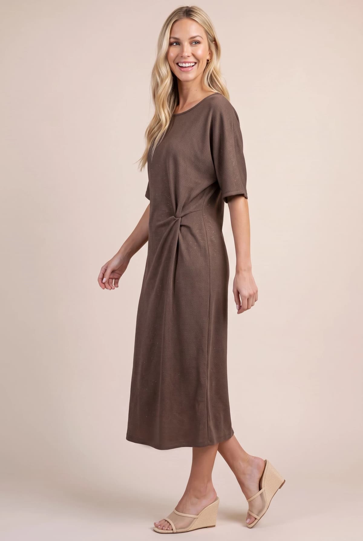 D8458 - MOCHA