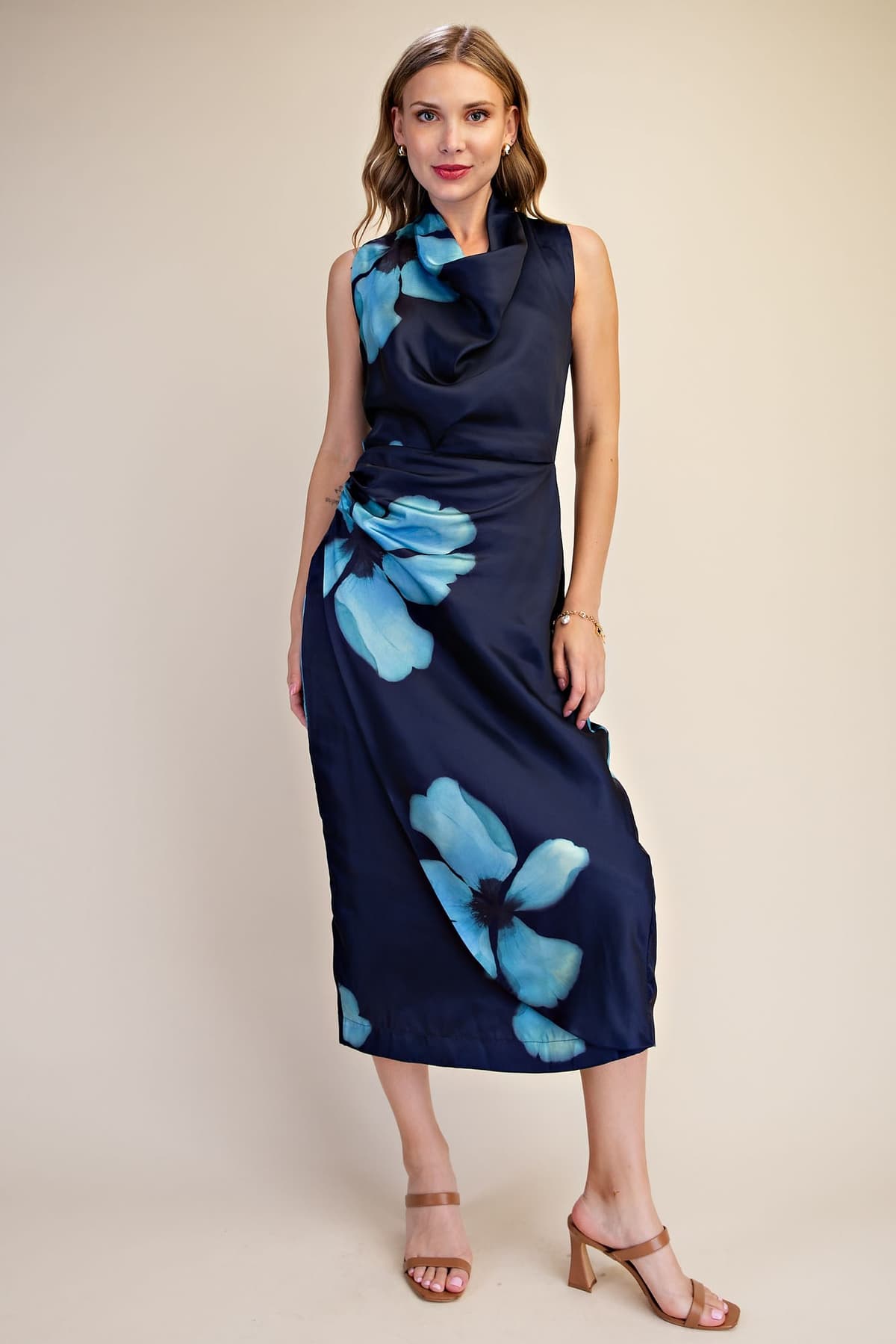 D8457 - NAVY