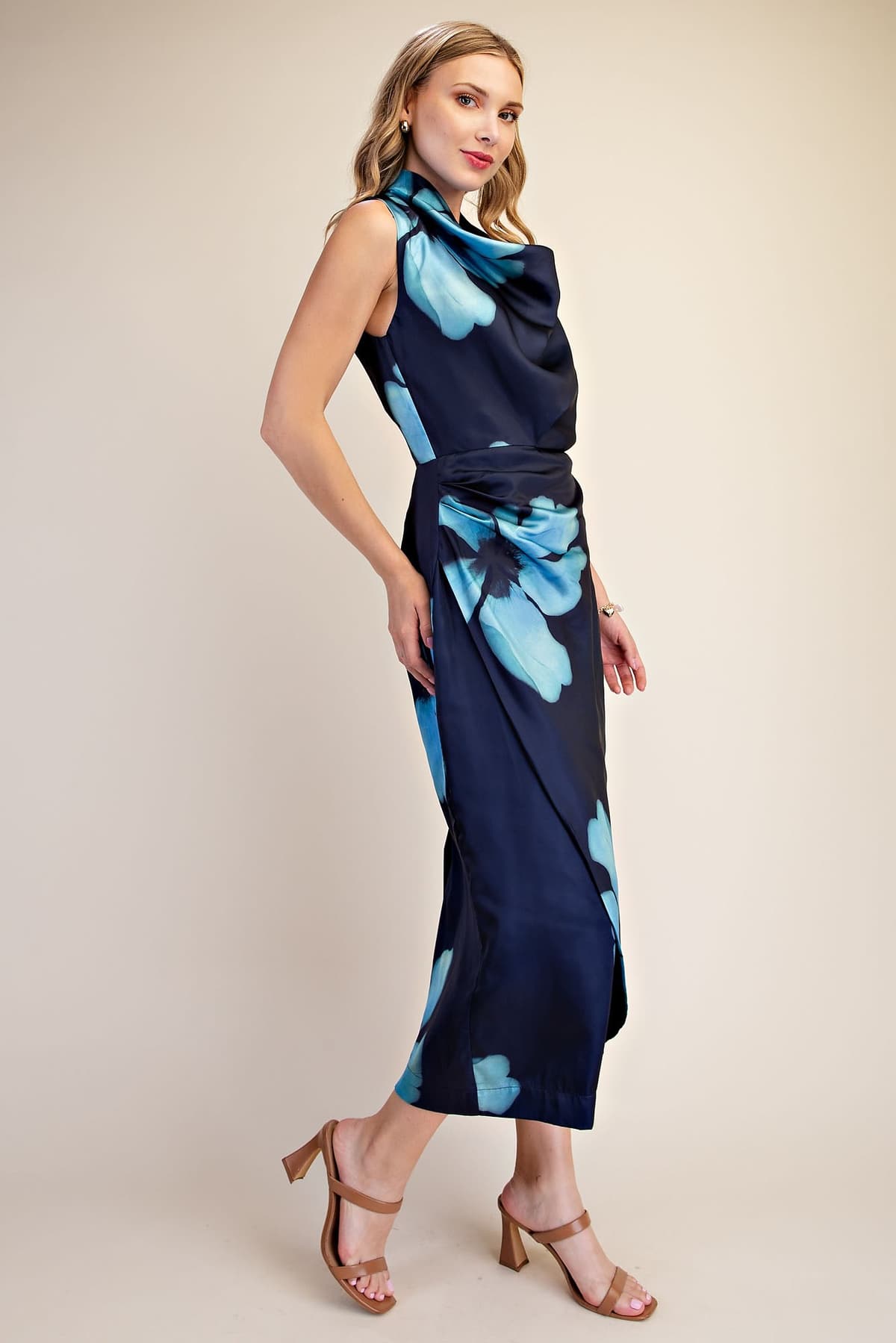 D8457 - NAVY