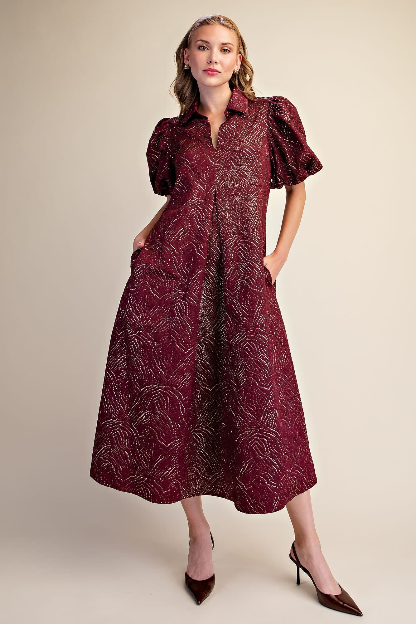 D8485 - BURGUNDY