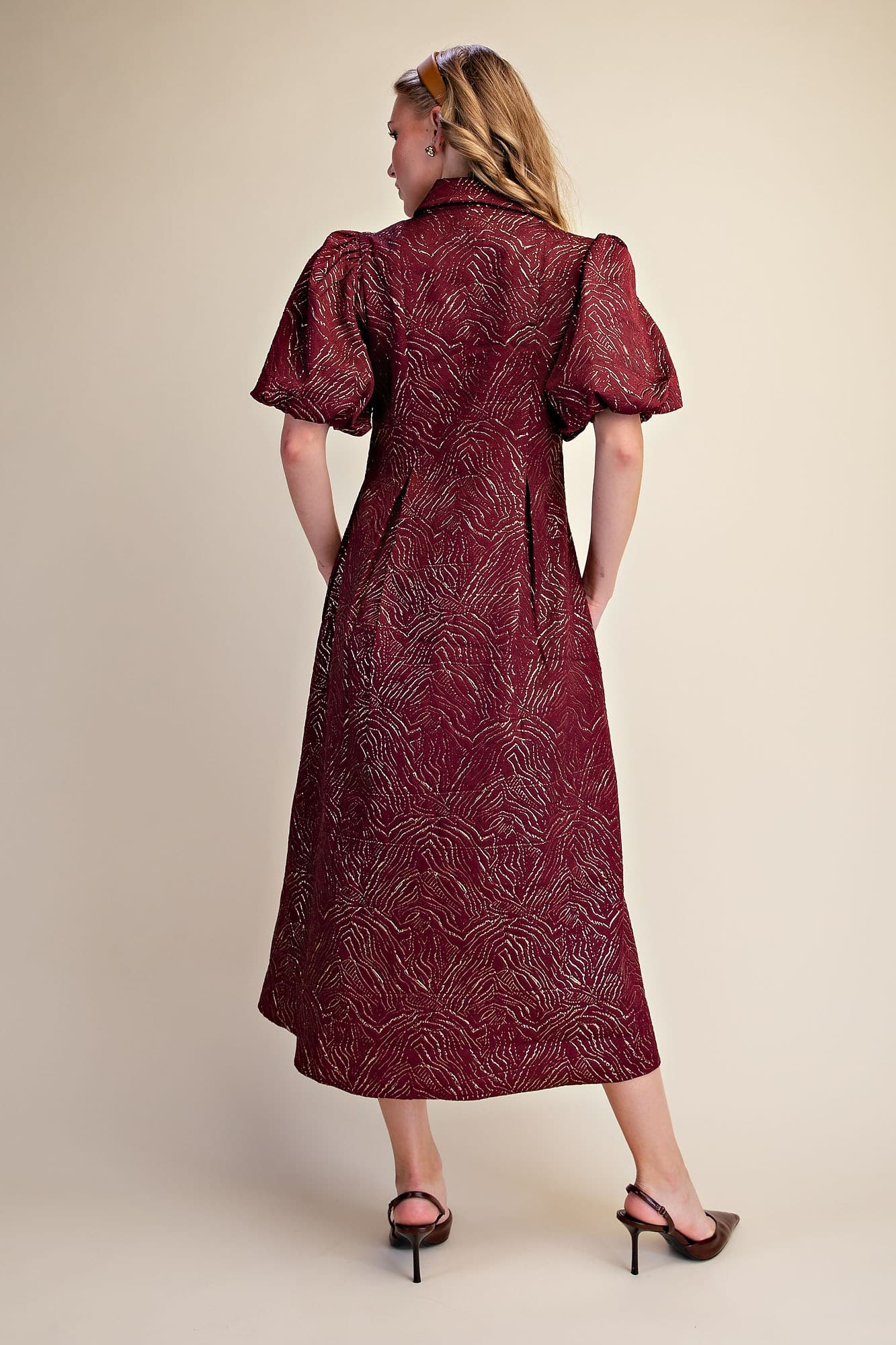 D8485 - BURGUNDY
