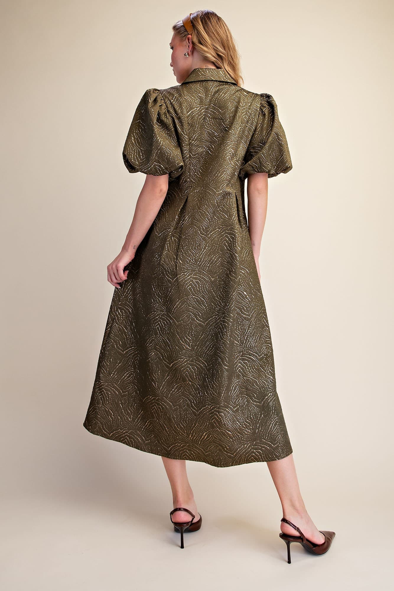 D8485 - OLIVE