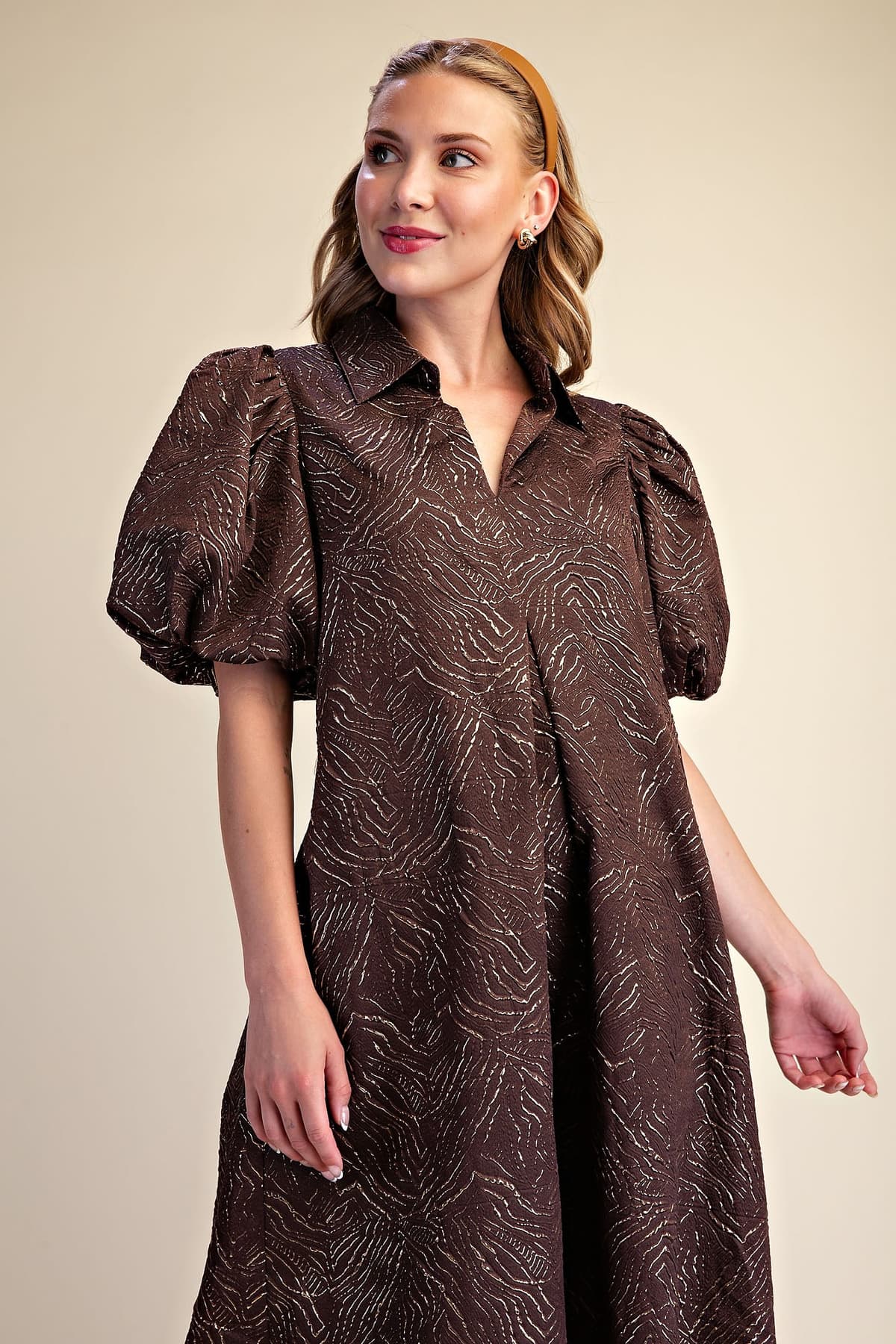 D8485 - BROWN