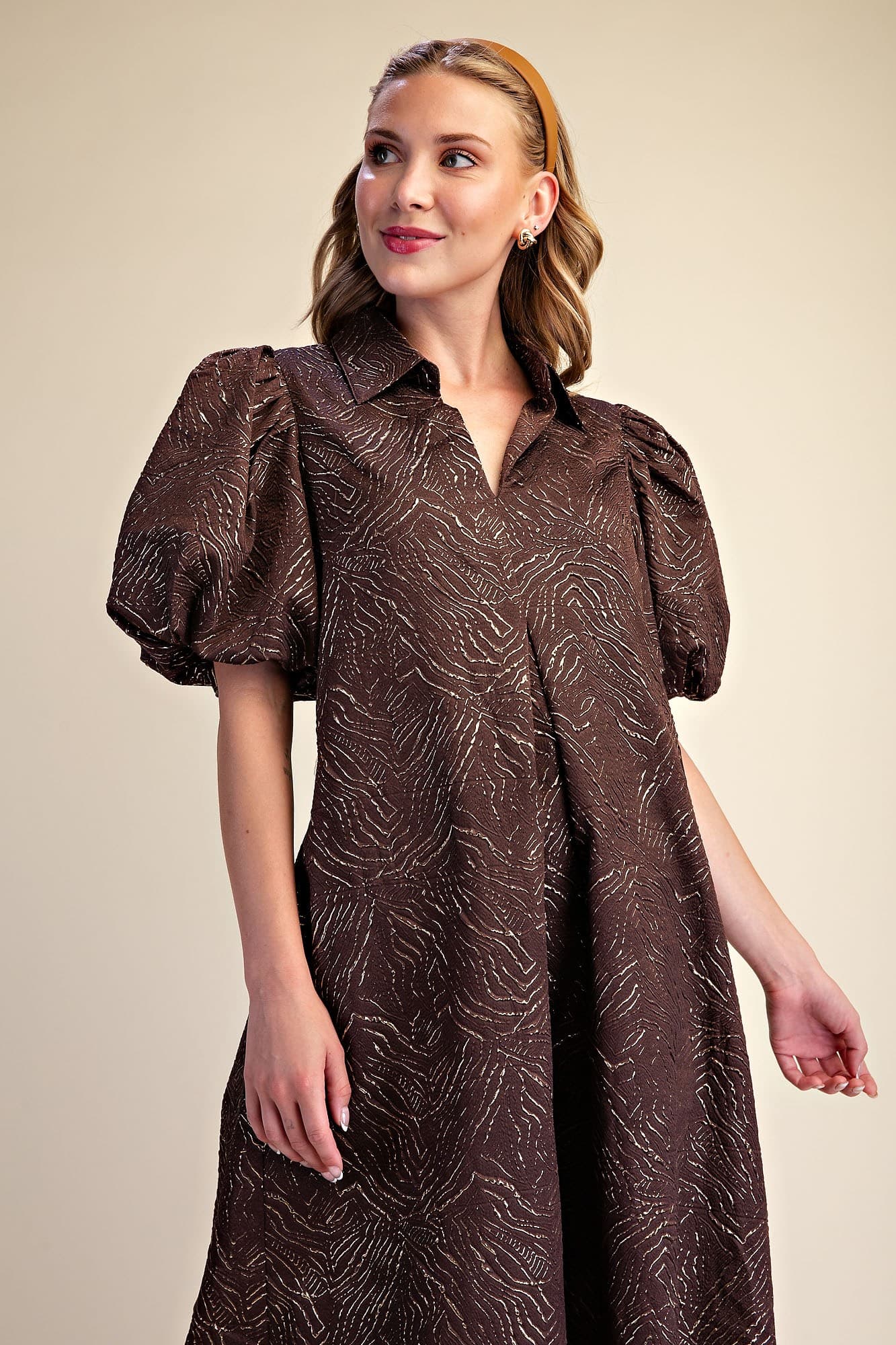 D8485 - BROWN