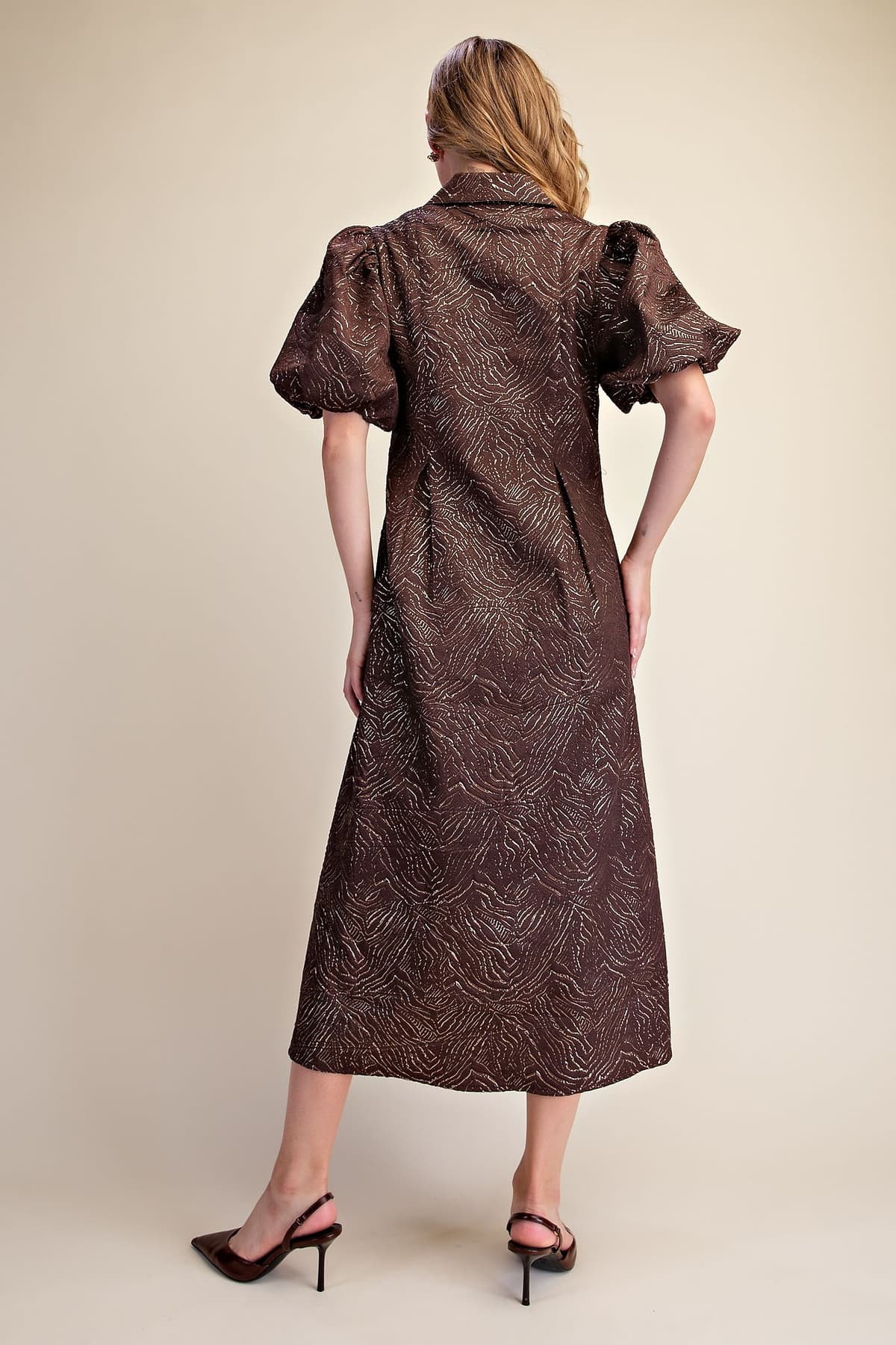 D8485 - BROWN