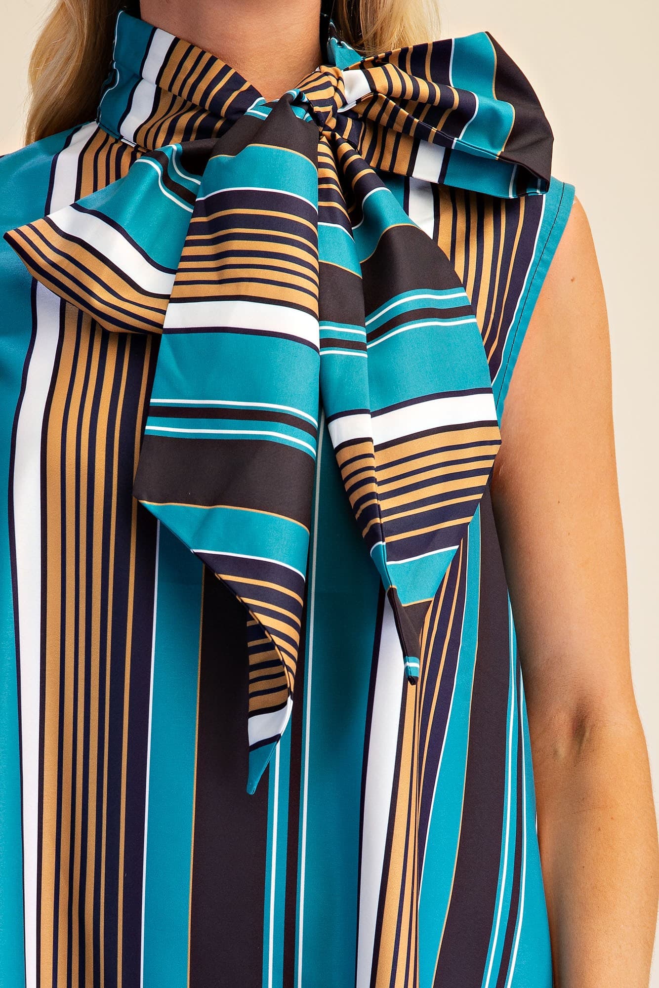 D8483 - TEAL/MUSTARD