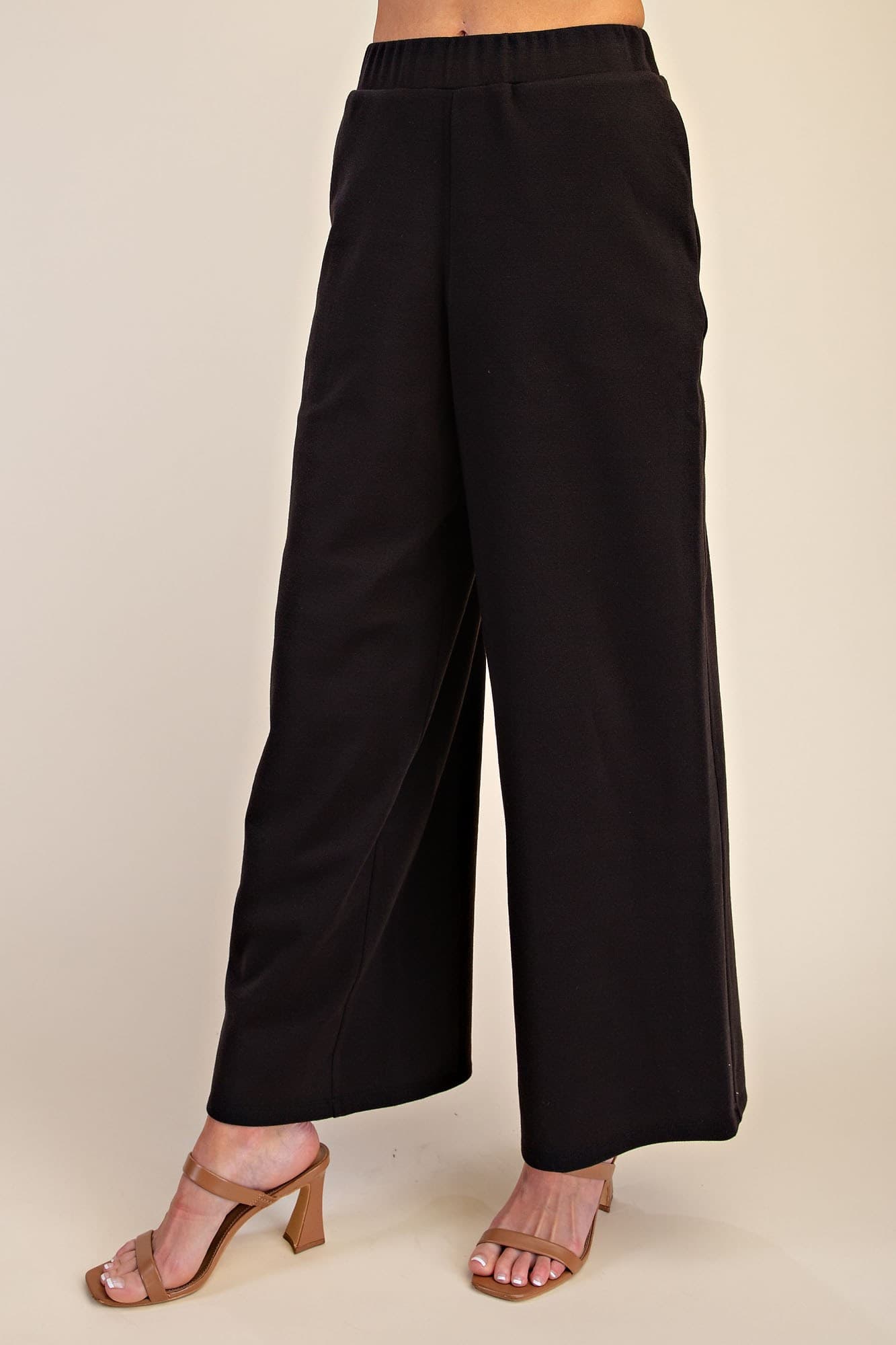 P8282 - BLACK