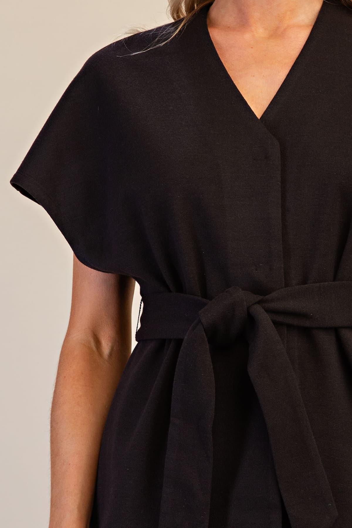 T8281 - BLACK
