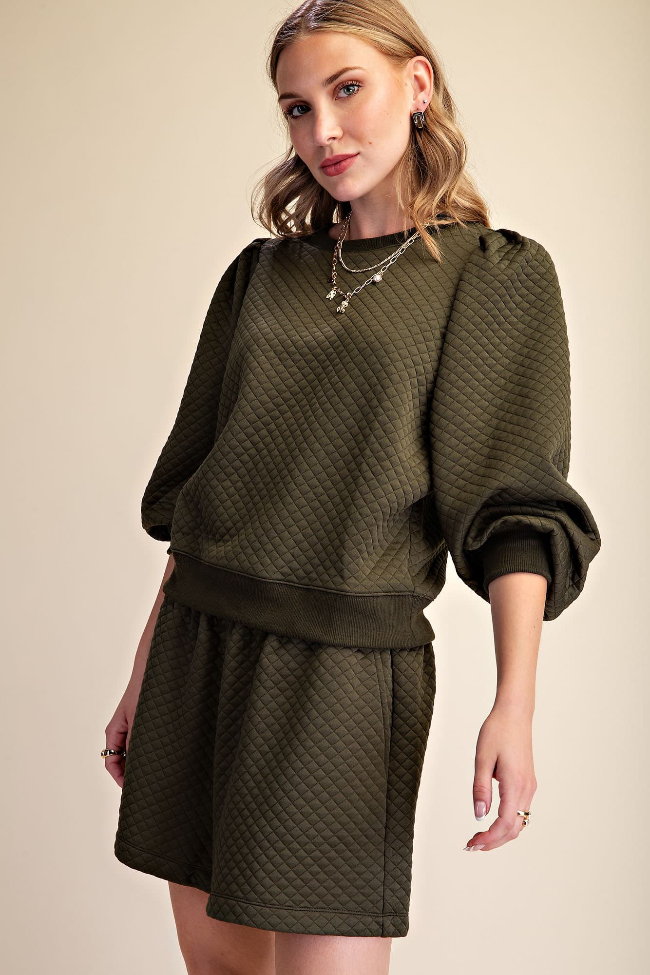 T9327 - OLIVE