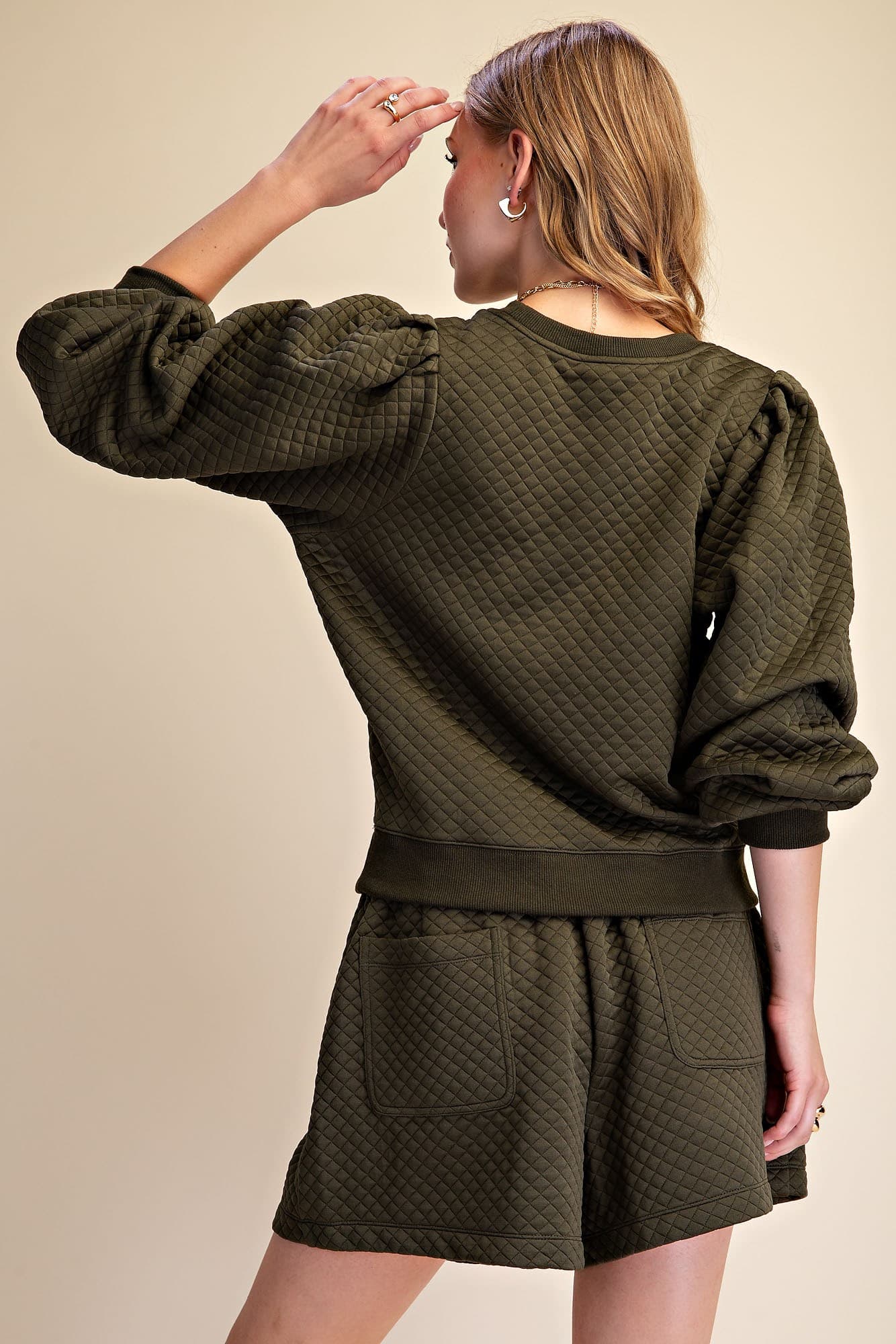 T9327 - OLIVE