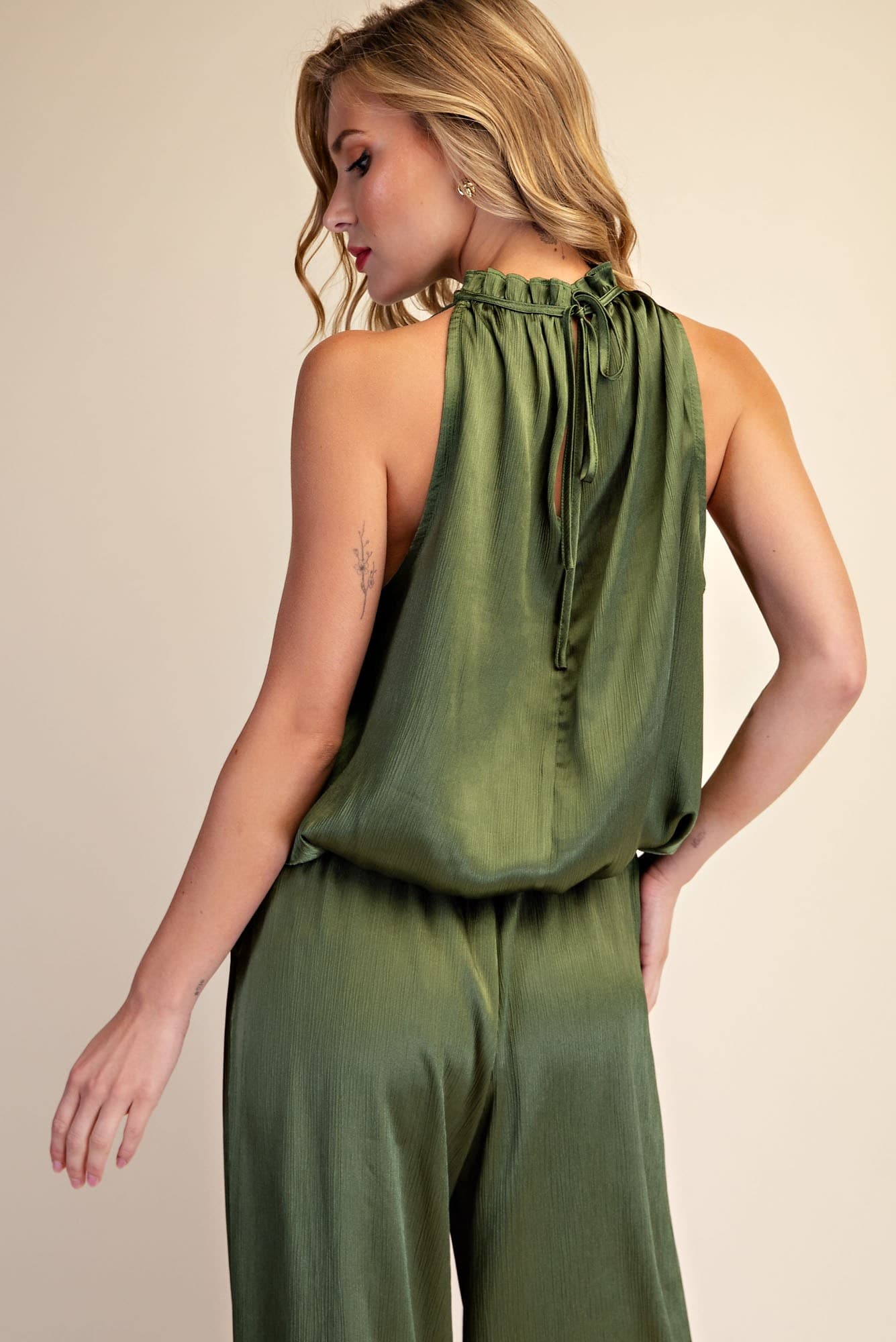 T9324 - OLIVE