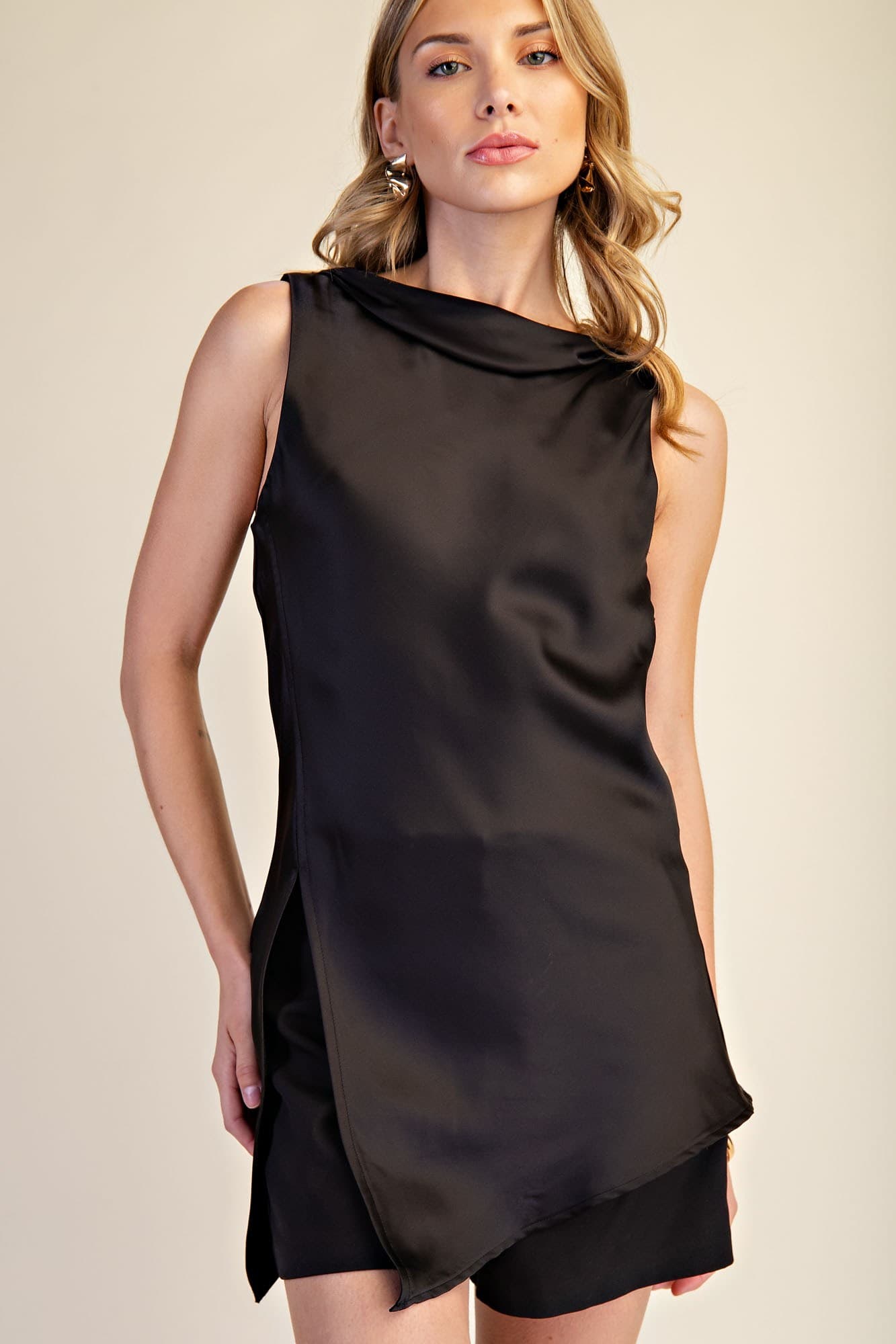 T9385 - BLACK