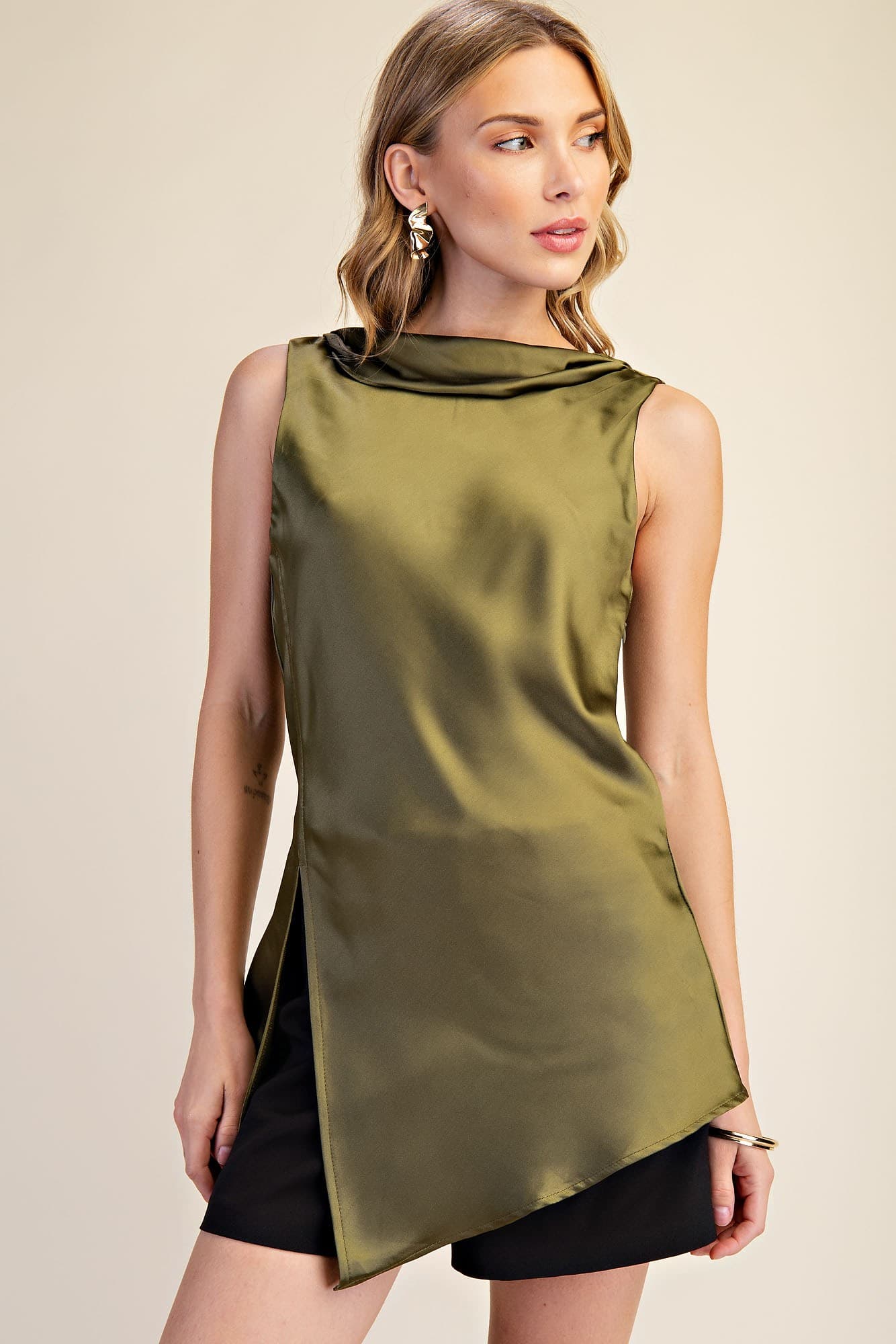 T9385 - OLIVE