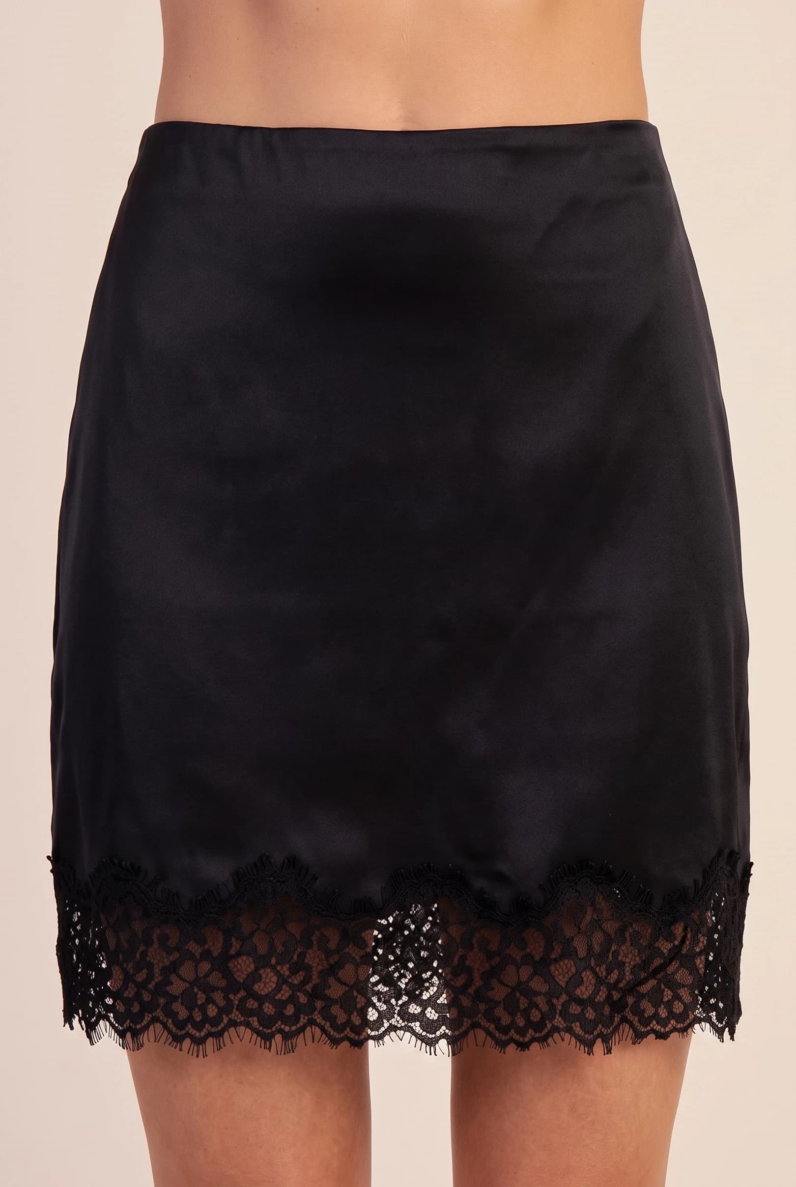 S9362 - BLACK