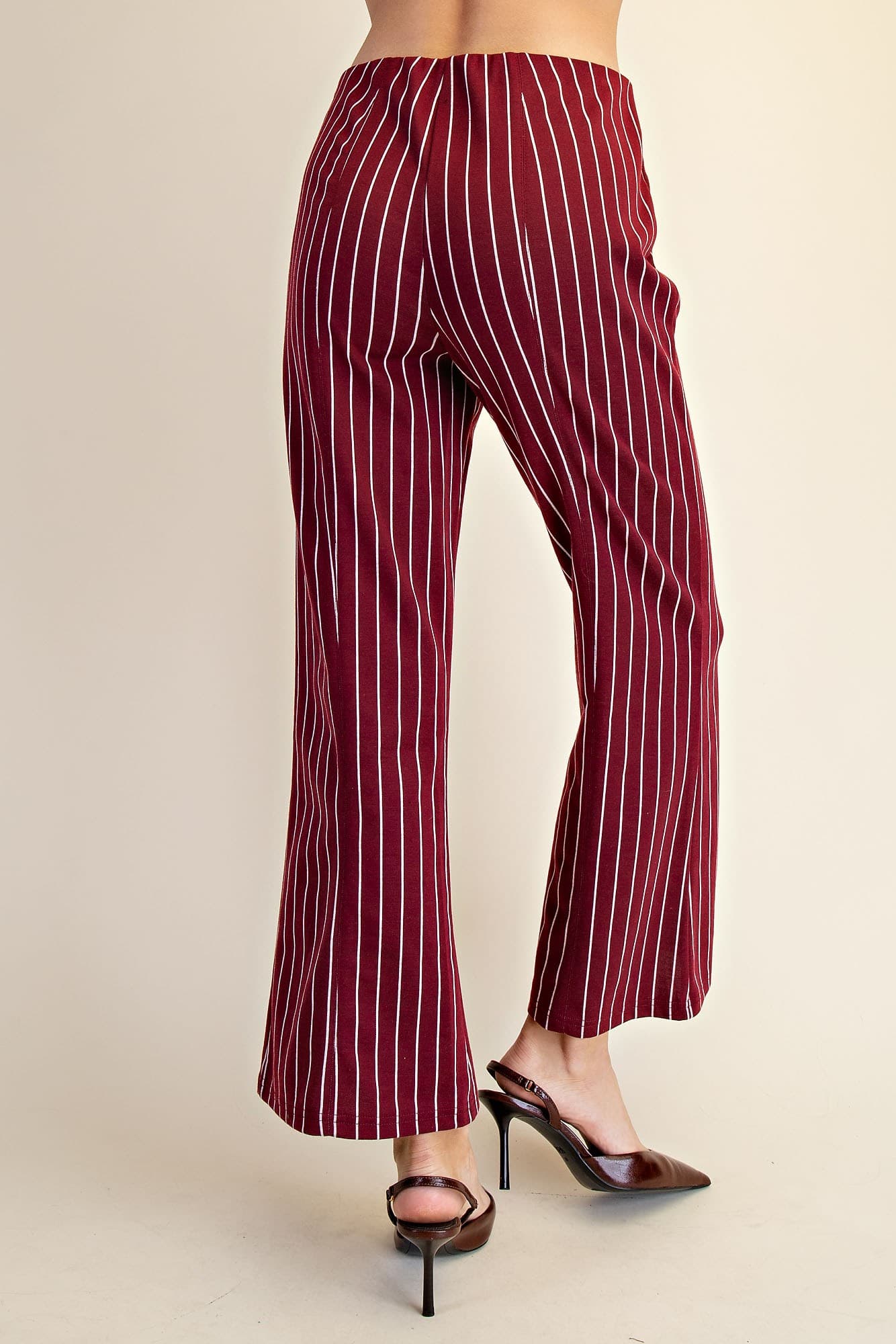 P8524 - BURGUNDY