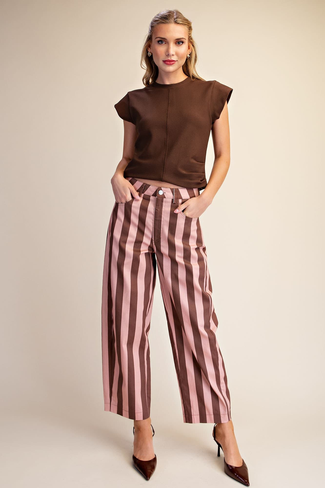 P8533 - BROWN