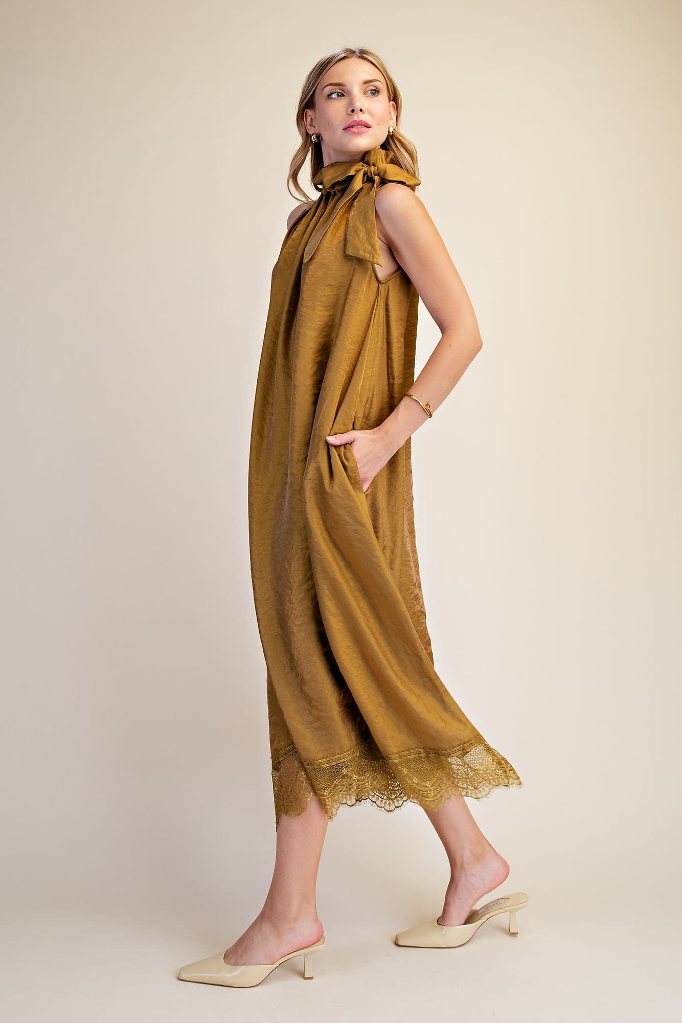 D8542 - MUSTARD