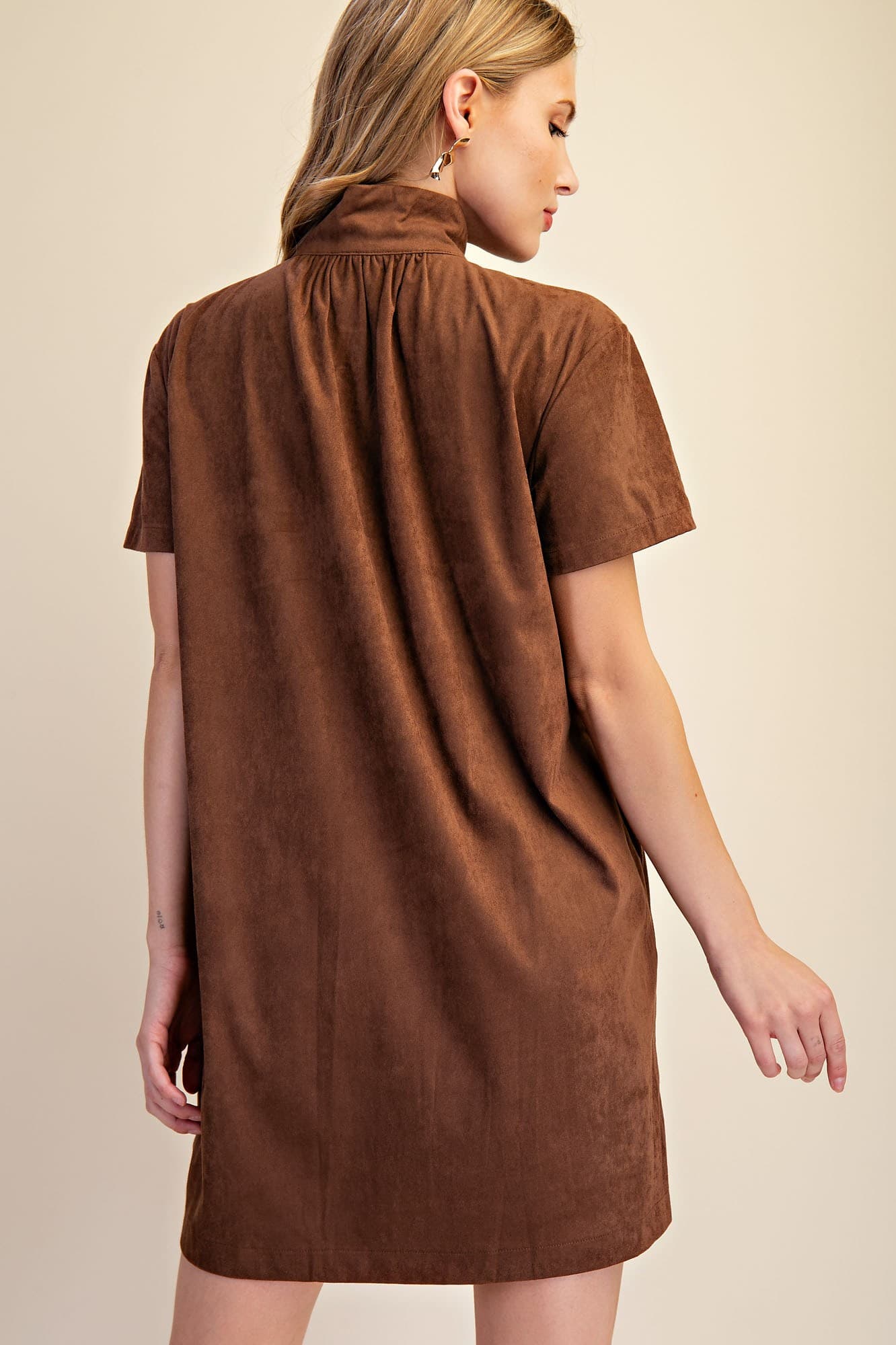 D8568 - BROWN