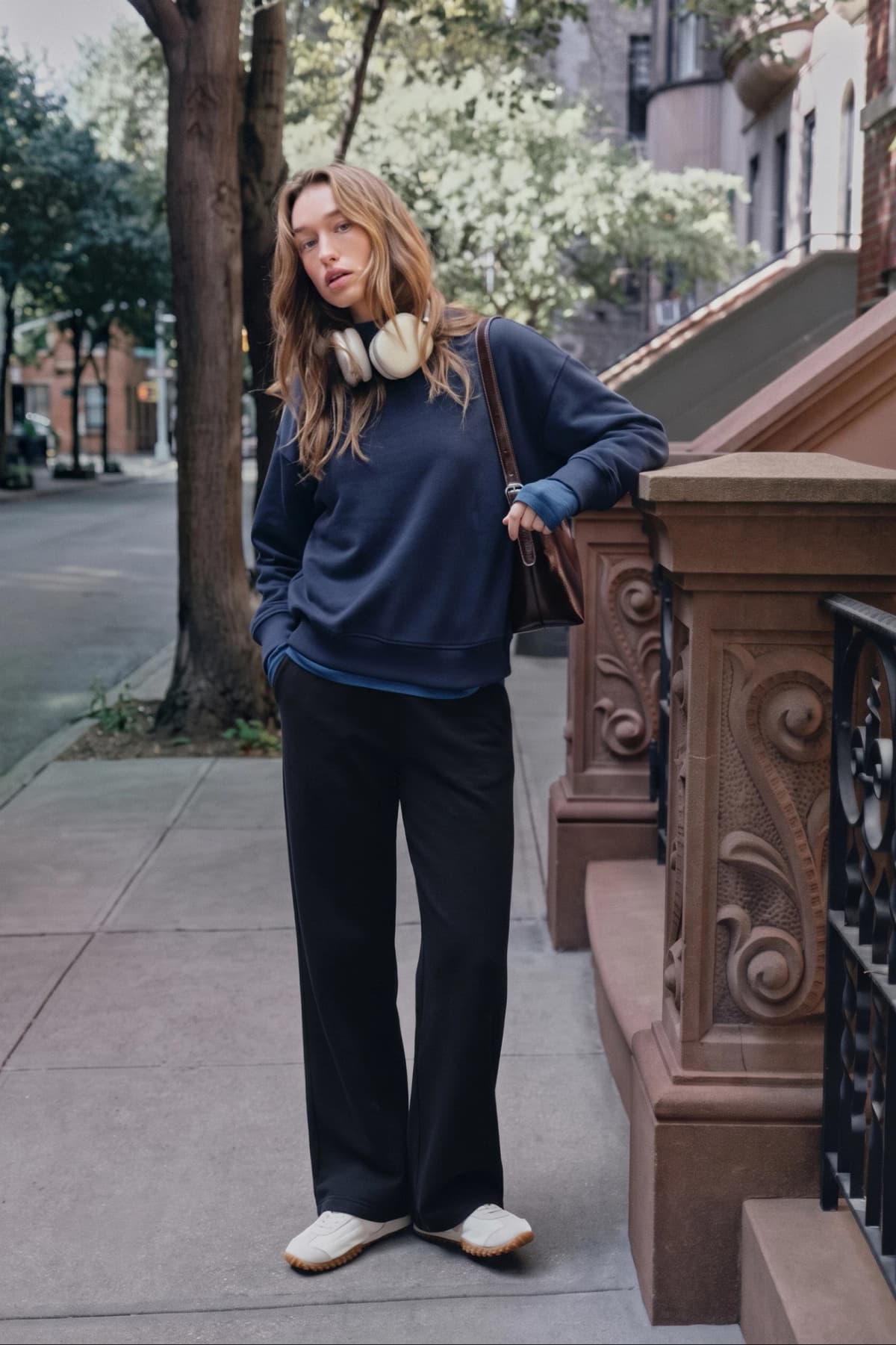 T8565 - NAVY