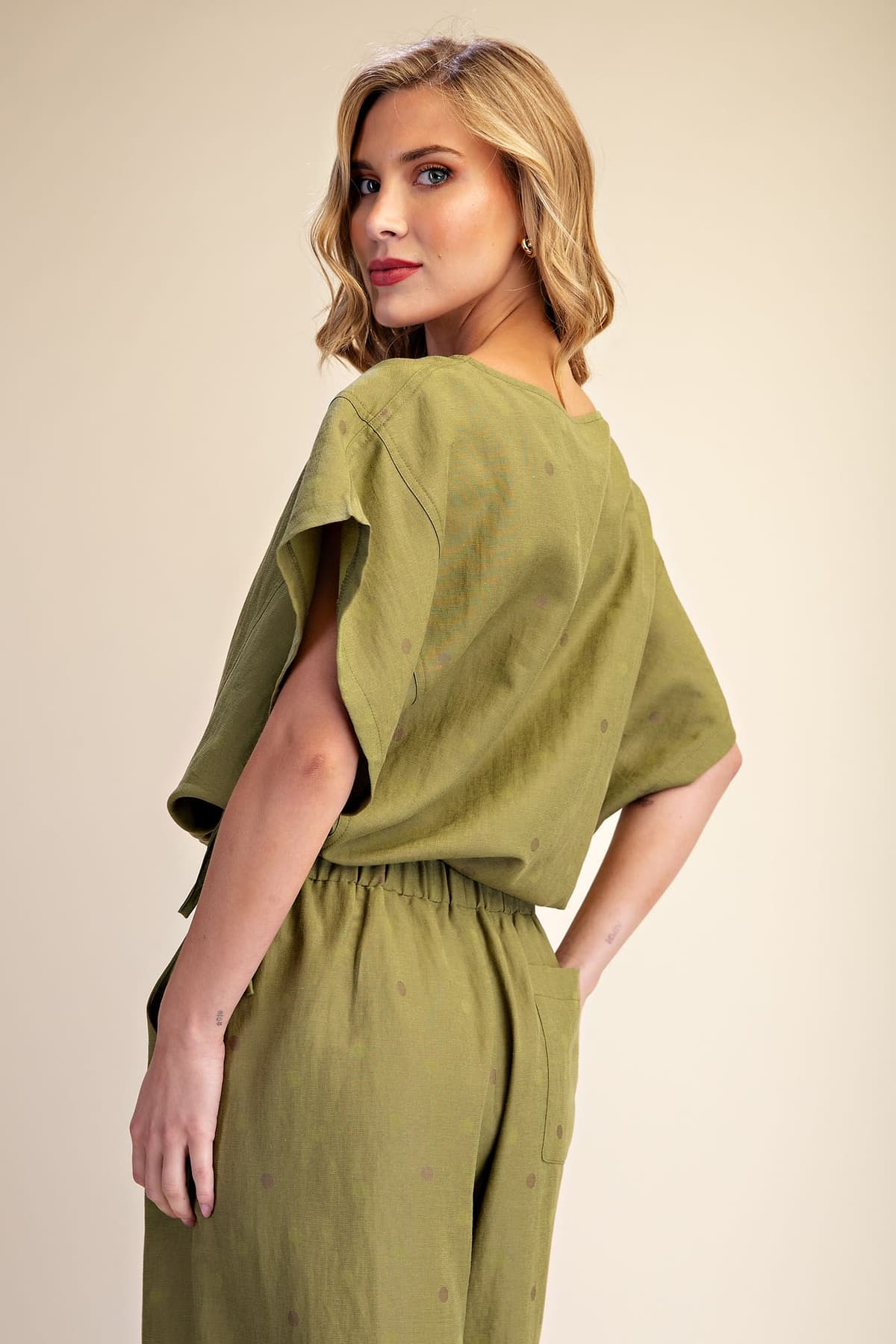 T8544 - OLIVE