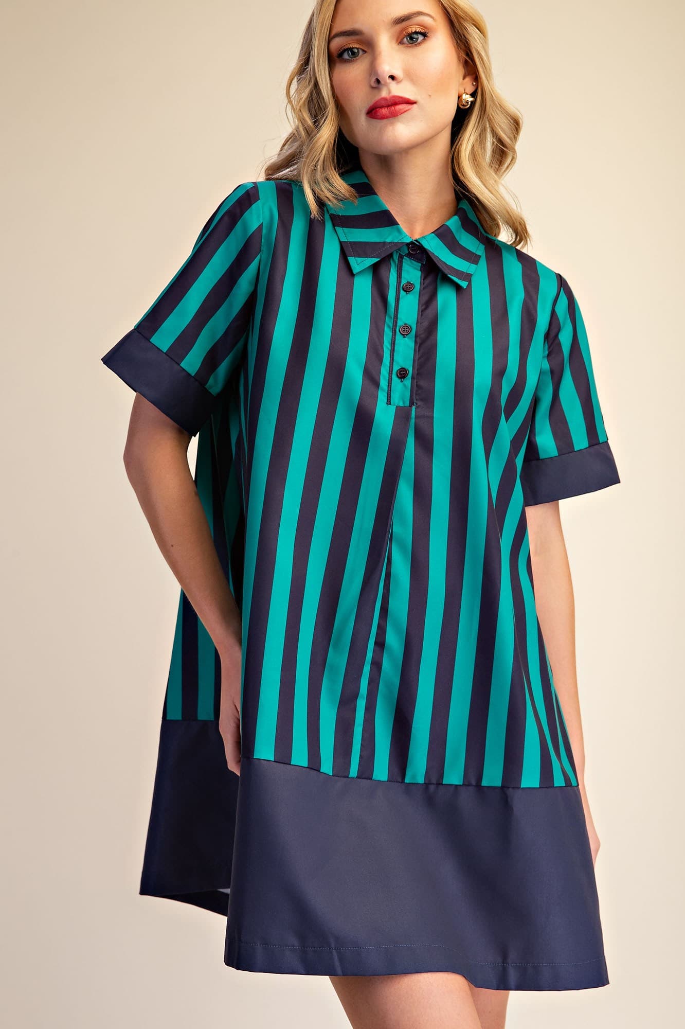 D8525 - NAVY