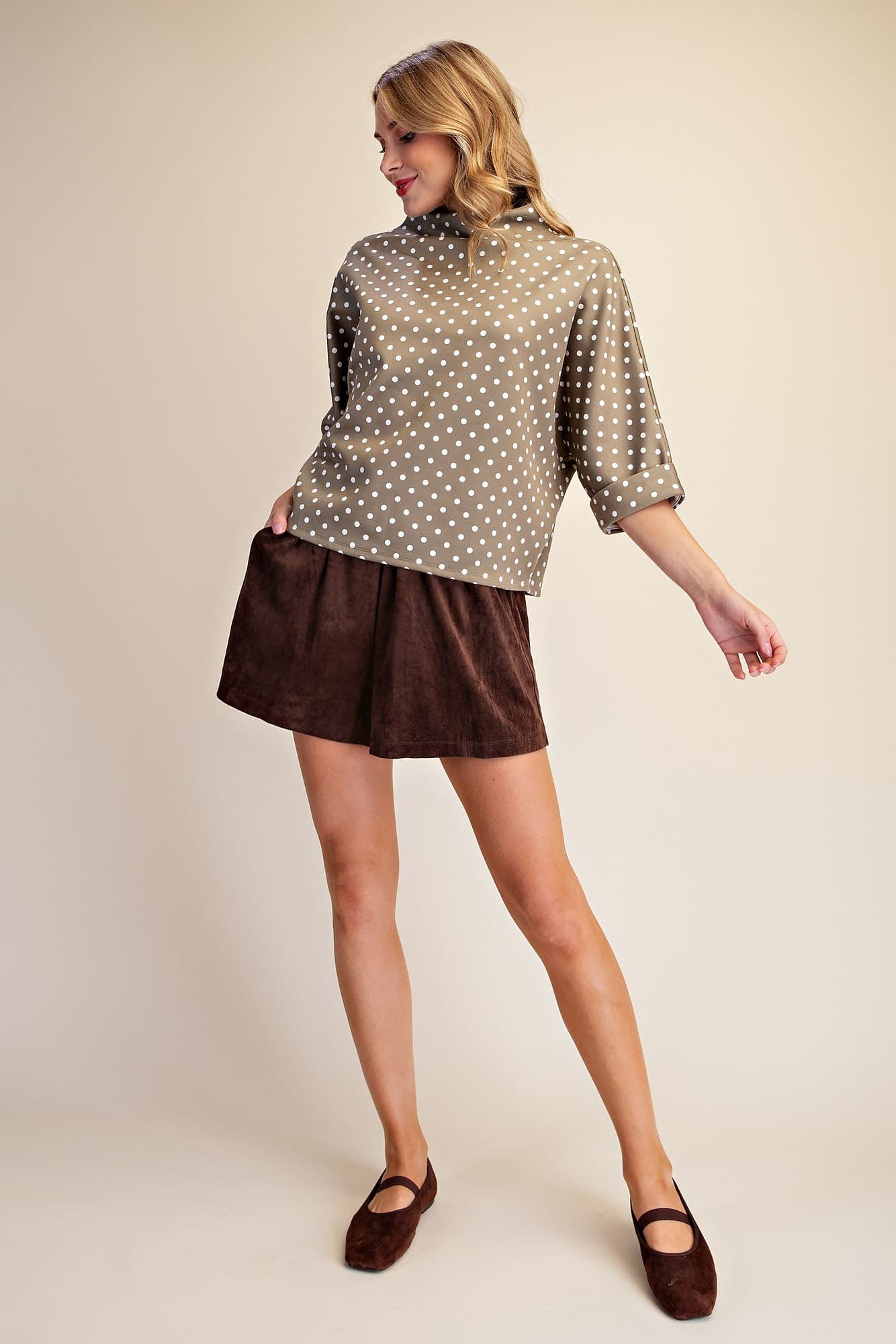 T9528 - OLIVE
