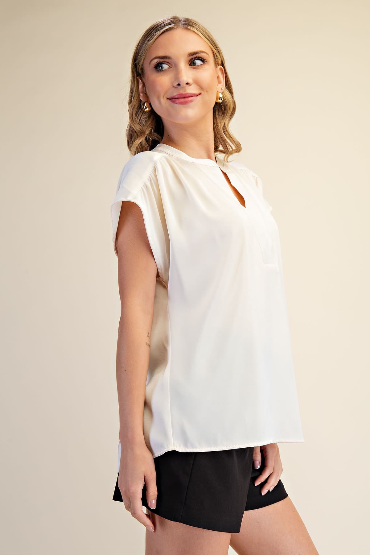 T8574 - IVORY