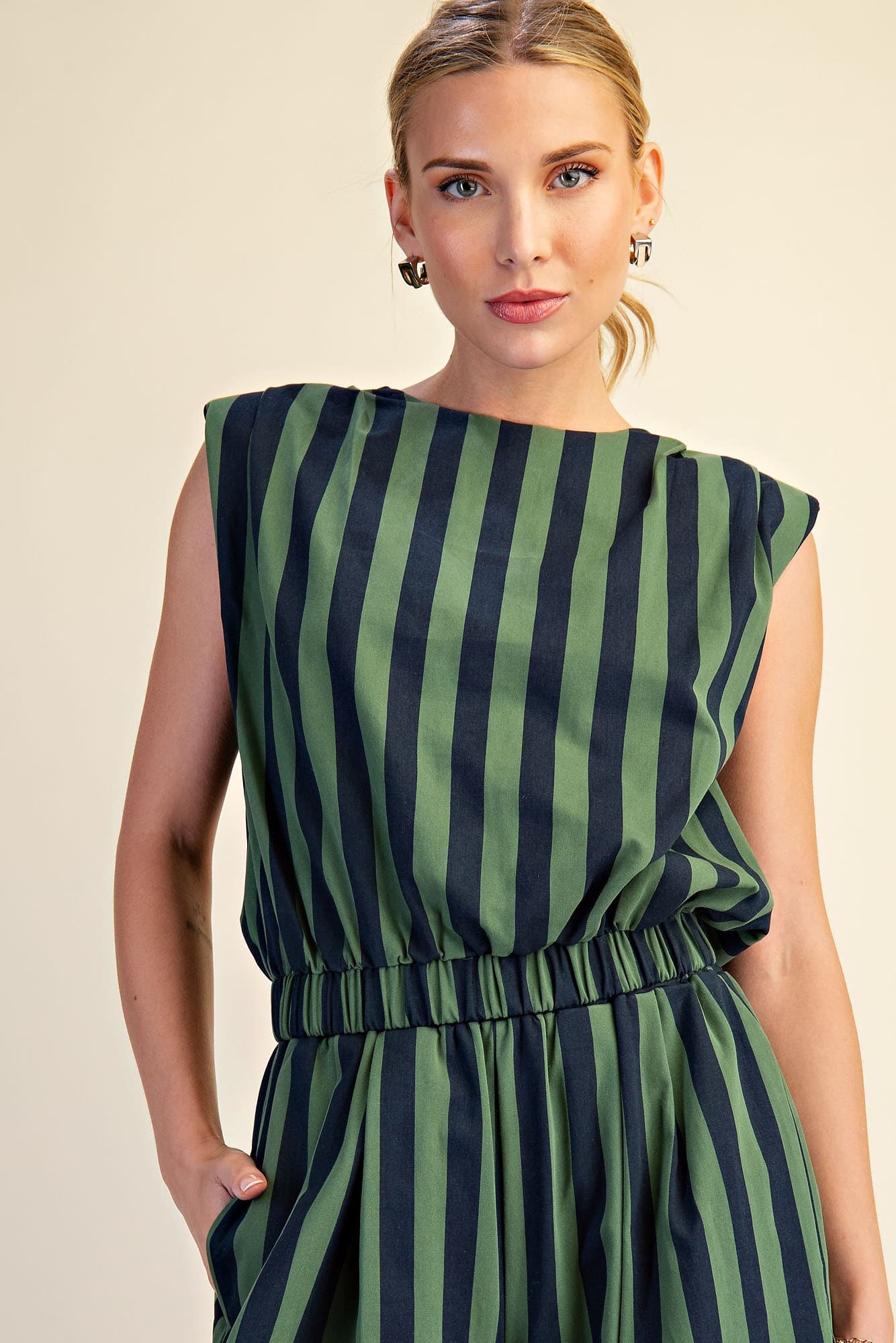 T9428 - GREEN