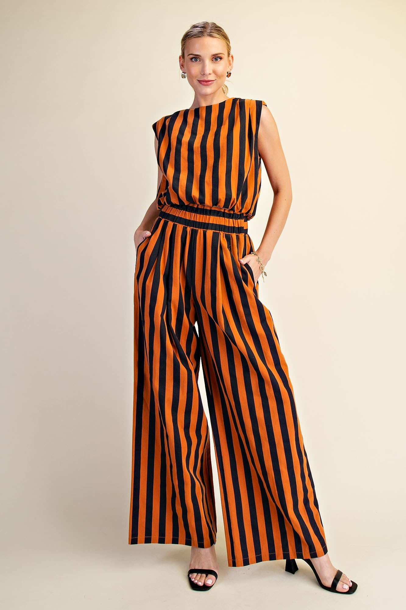 P9429 - BURNT ORANGE