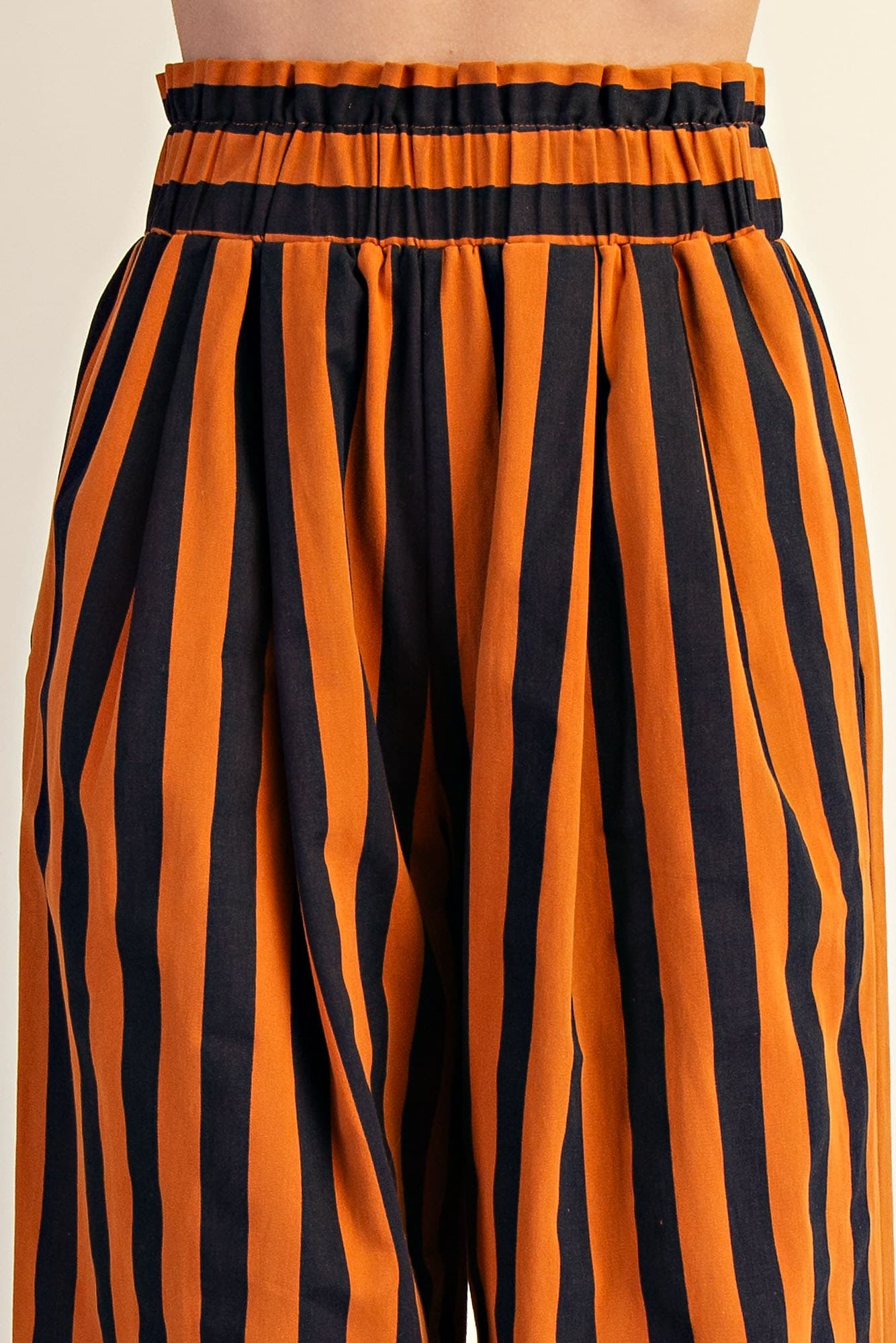 P9429 - BURNT ORANGE