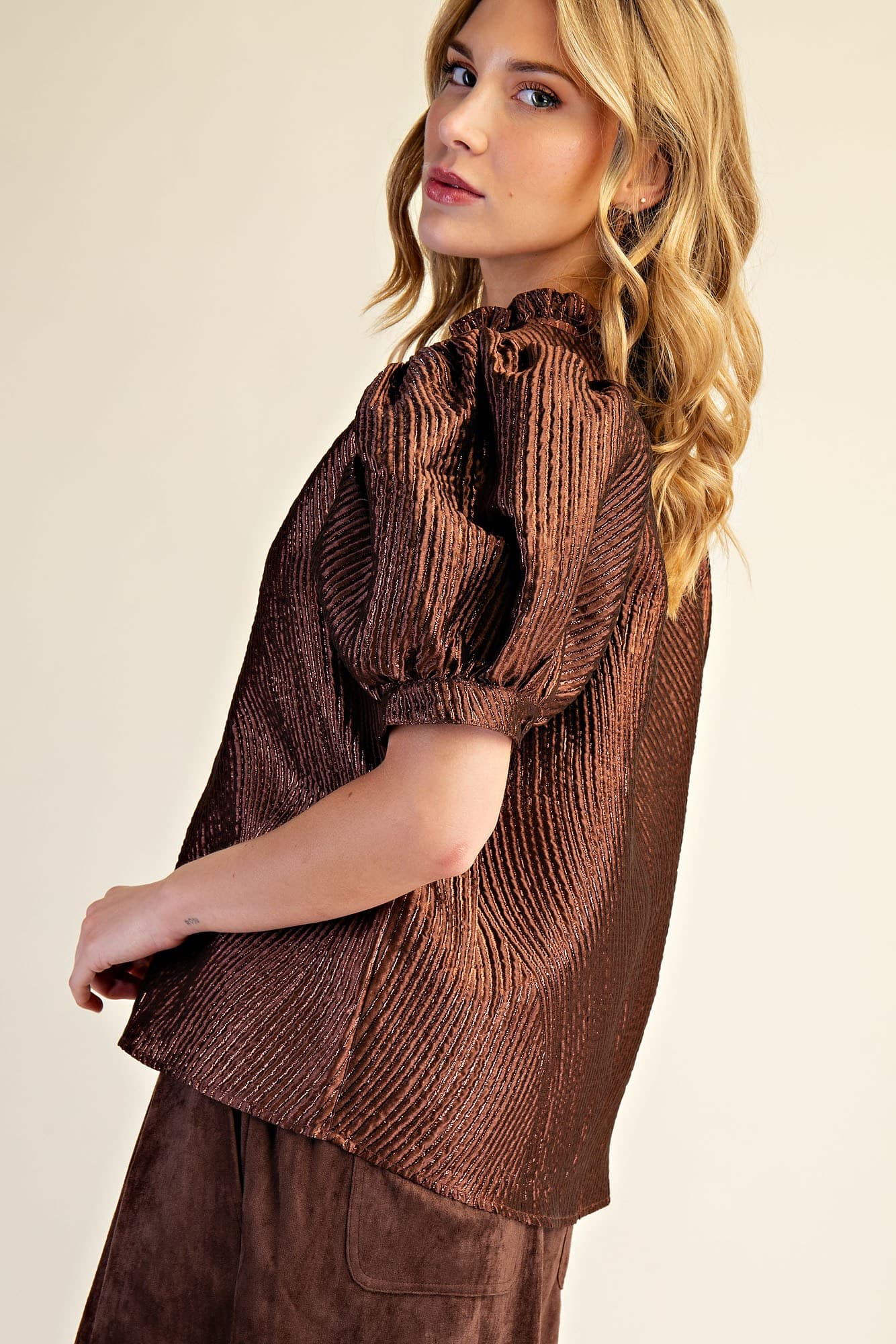 T8582 - BROWN