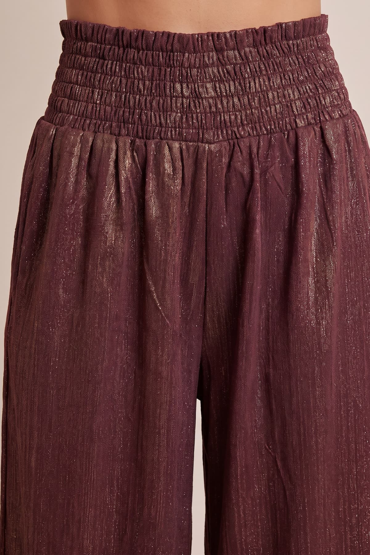 P8557 - BURGUNDY