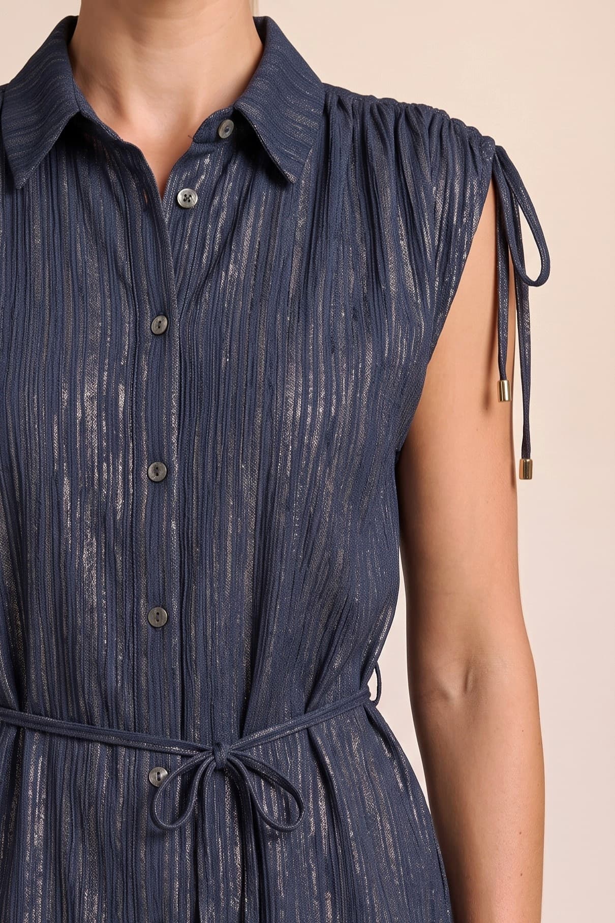 T8556 - NAVY