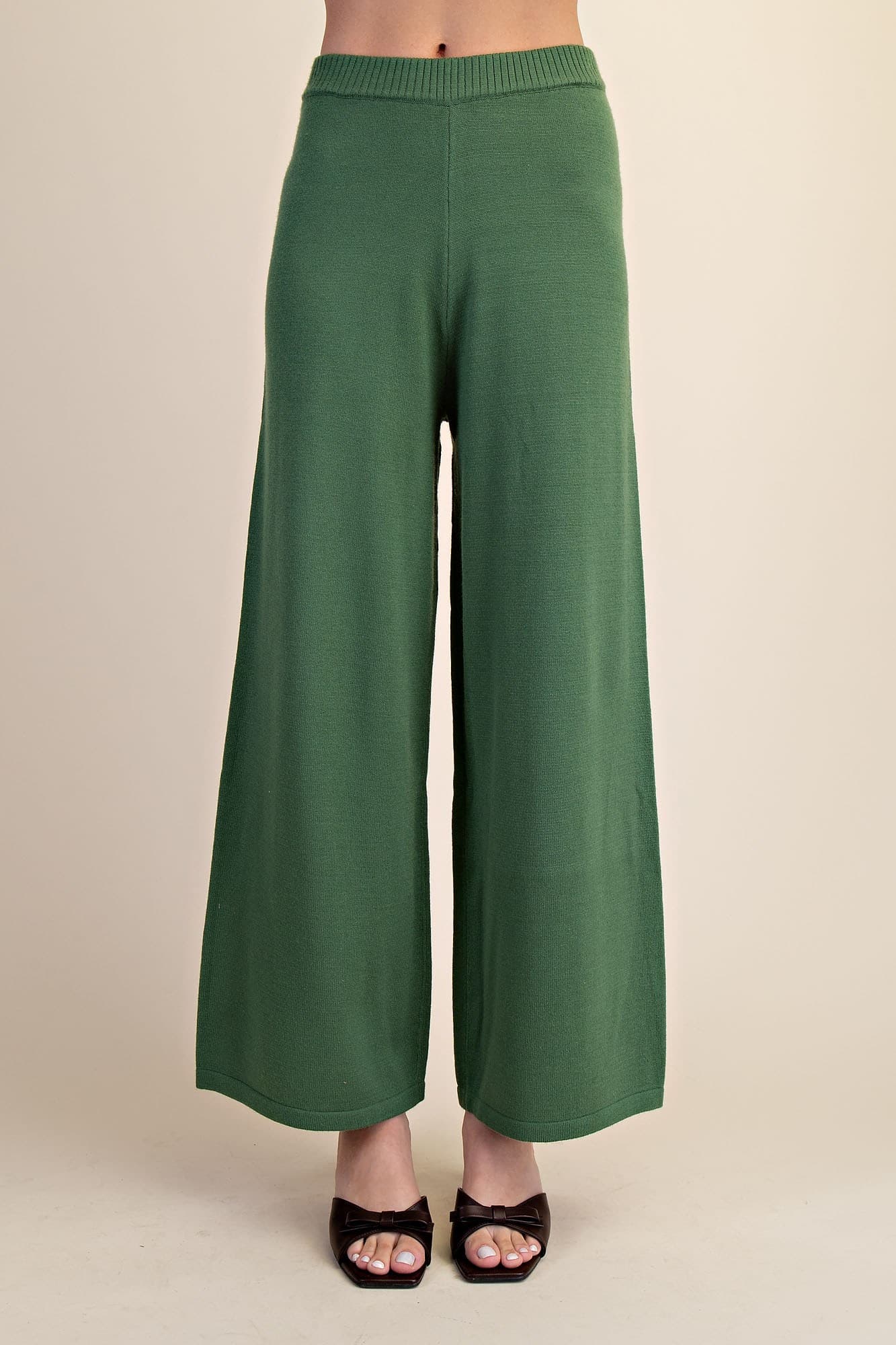 SW8515 - OLIVE
