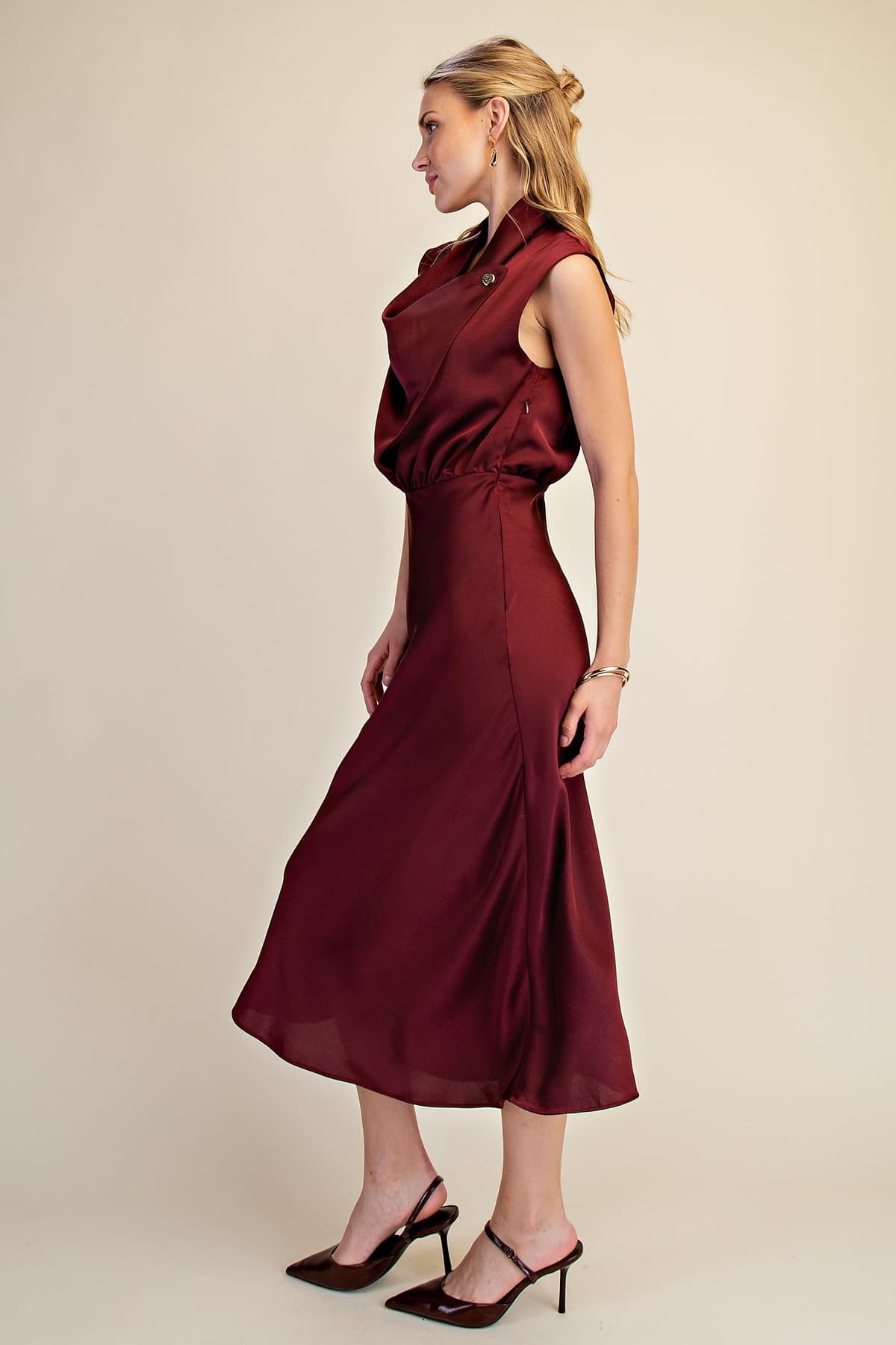 D8553 - BURGUNDY