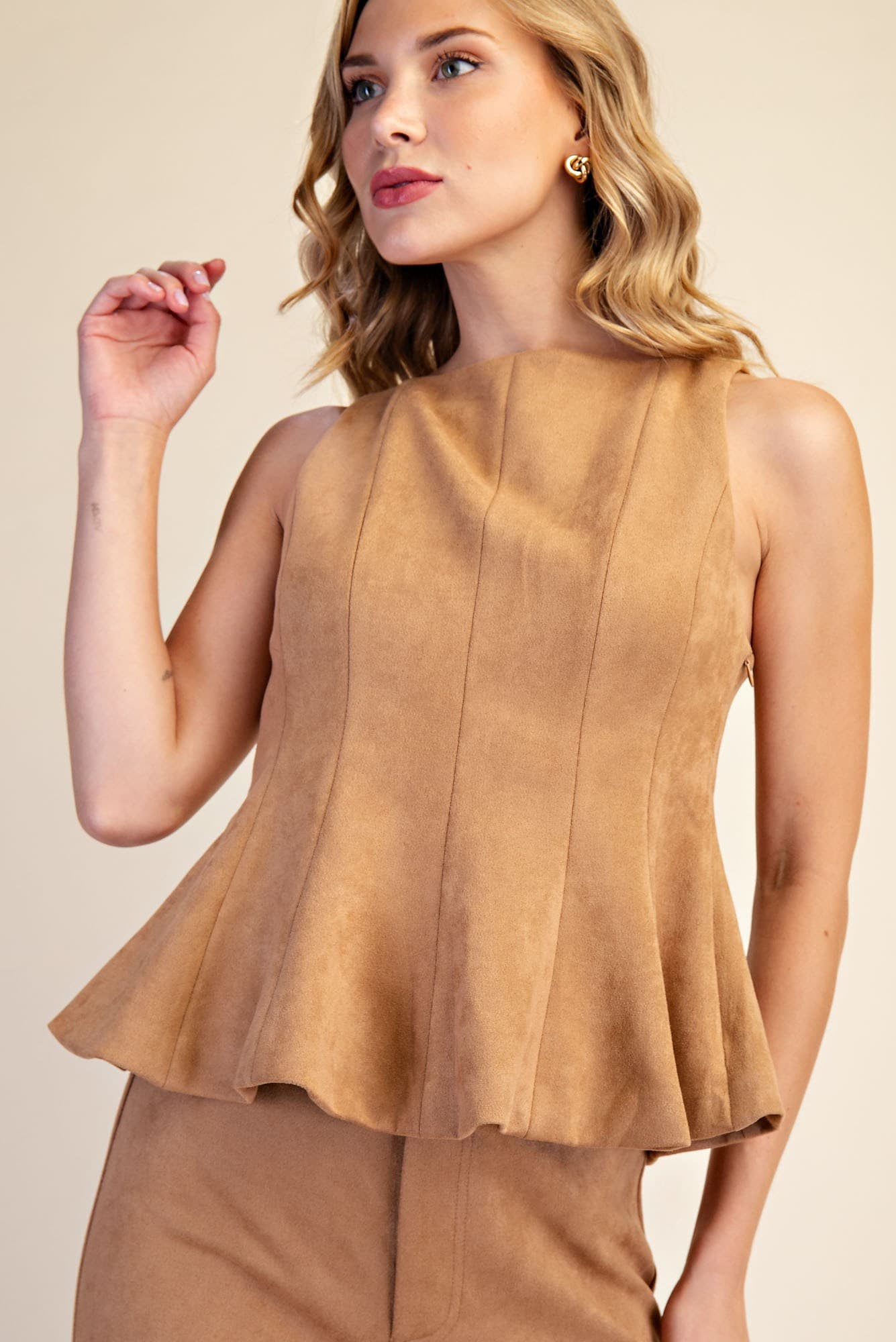 T9532 - CAMEL