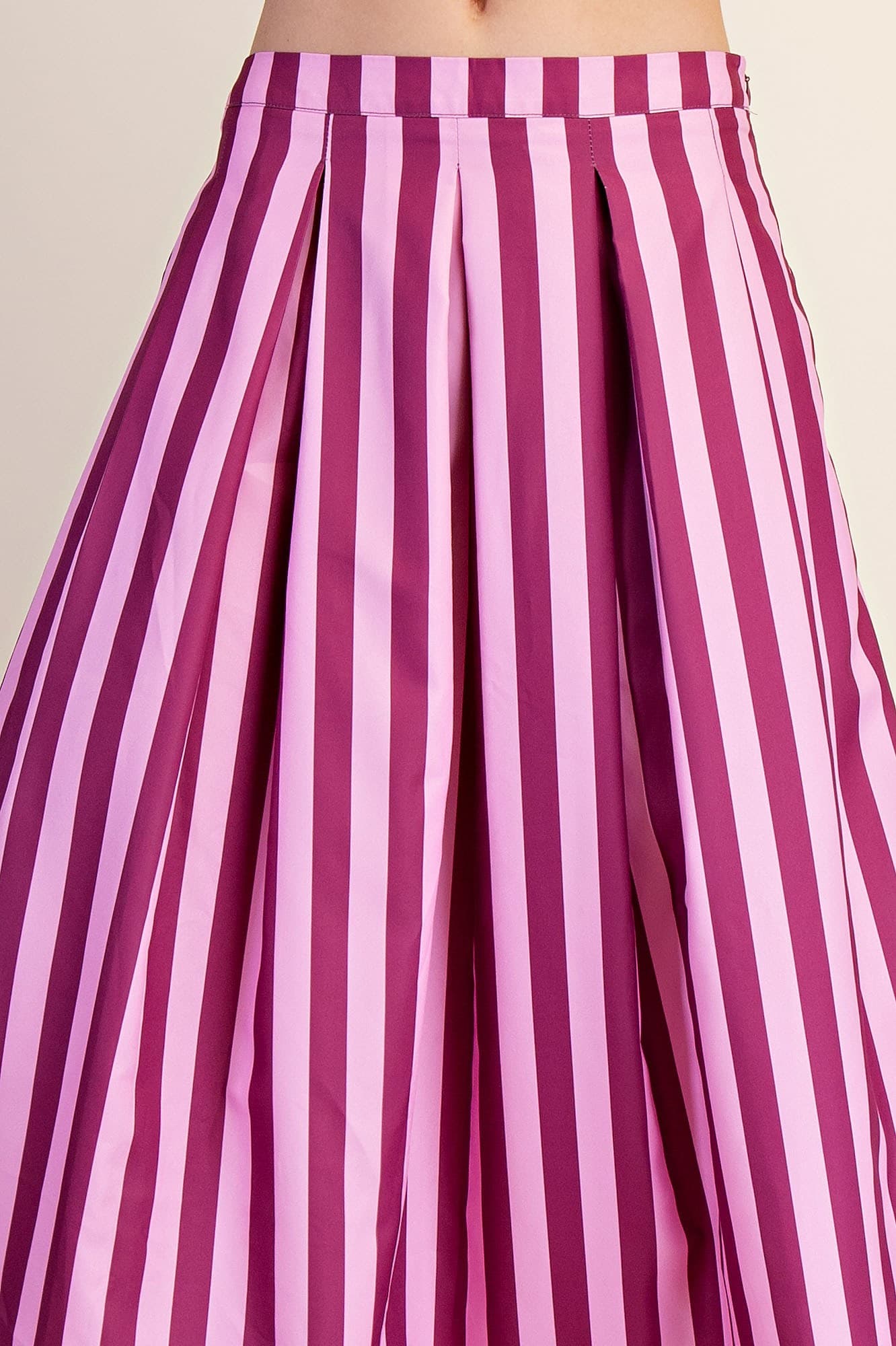 S8621 - PLUM