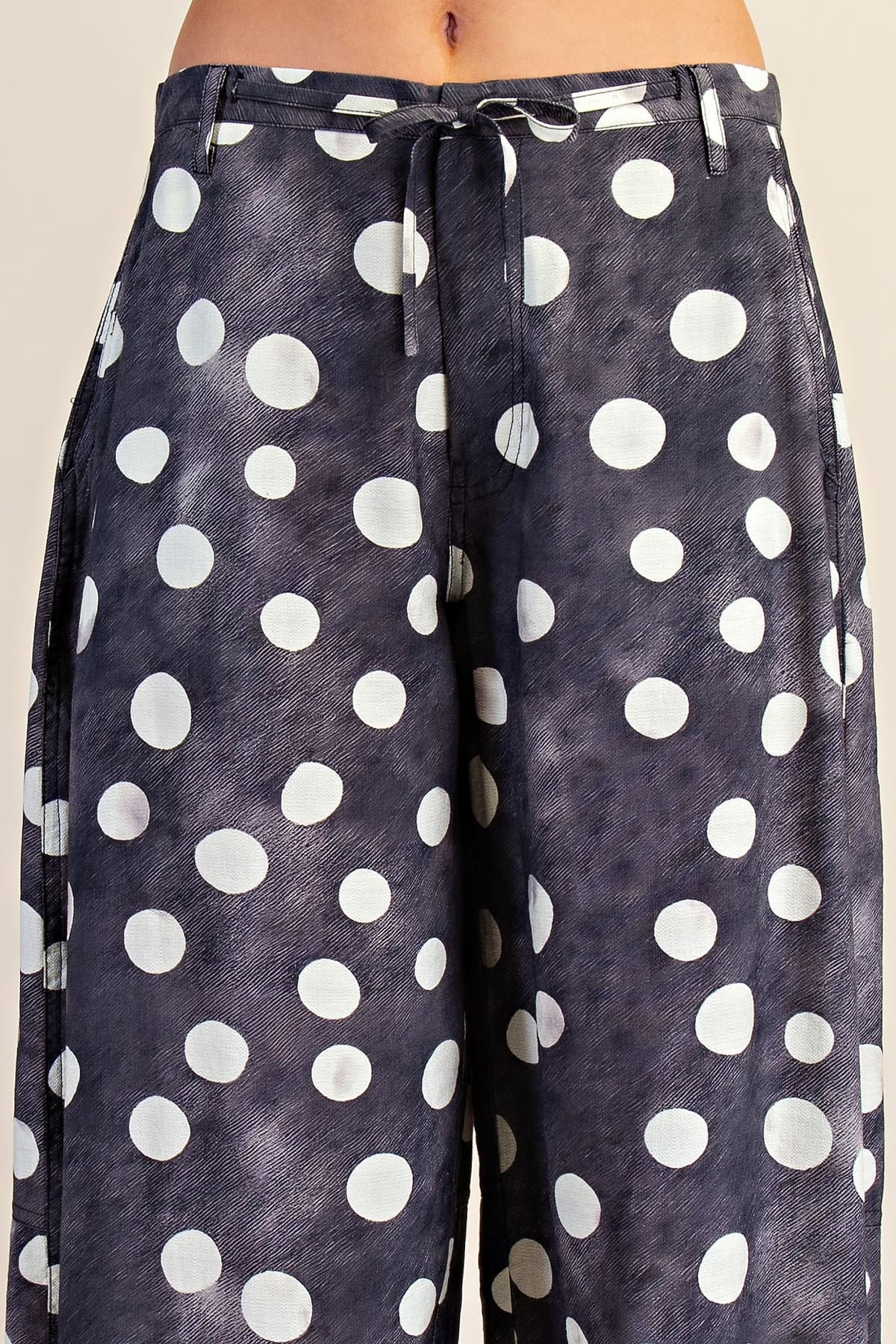 P9520 - BLACK