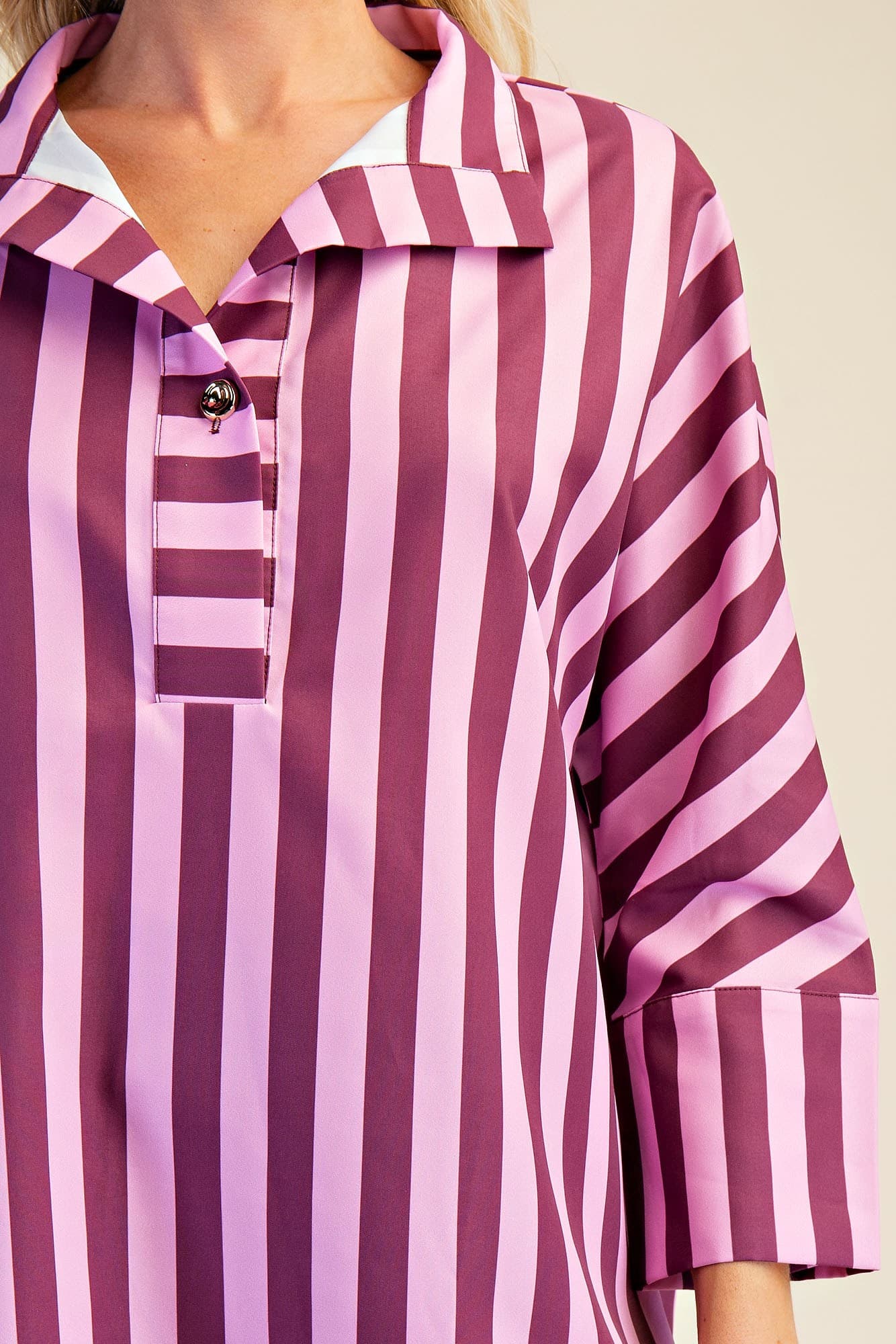 T8573 - PLUM