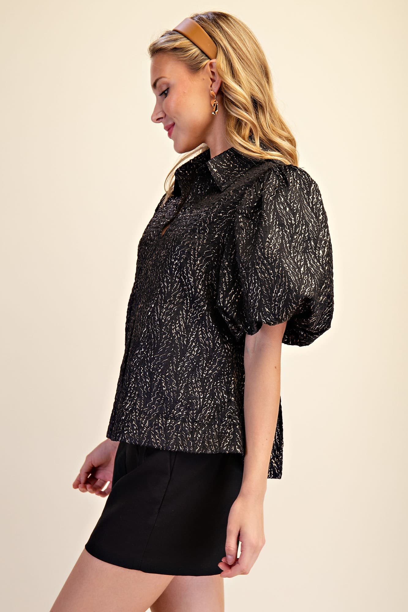 T8643 - BLACK