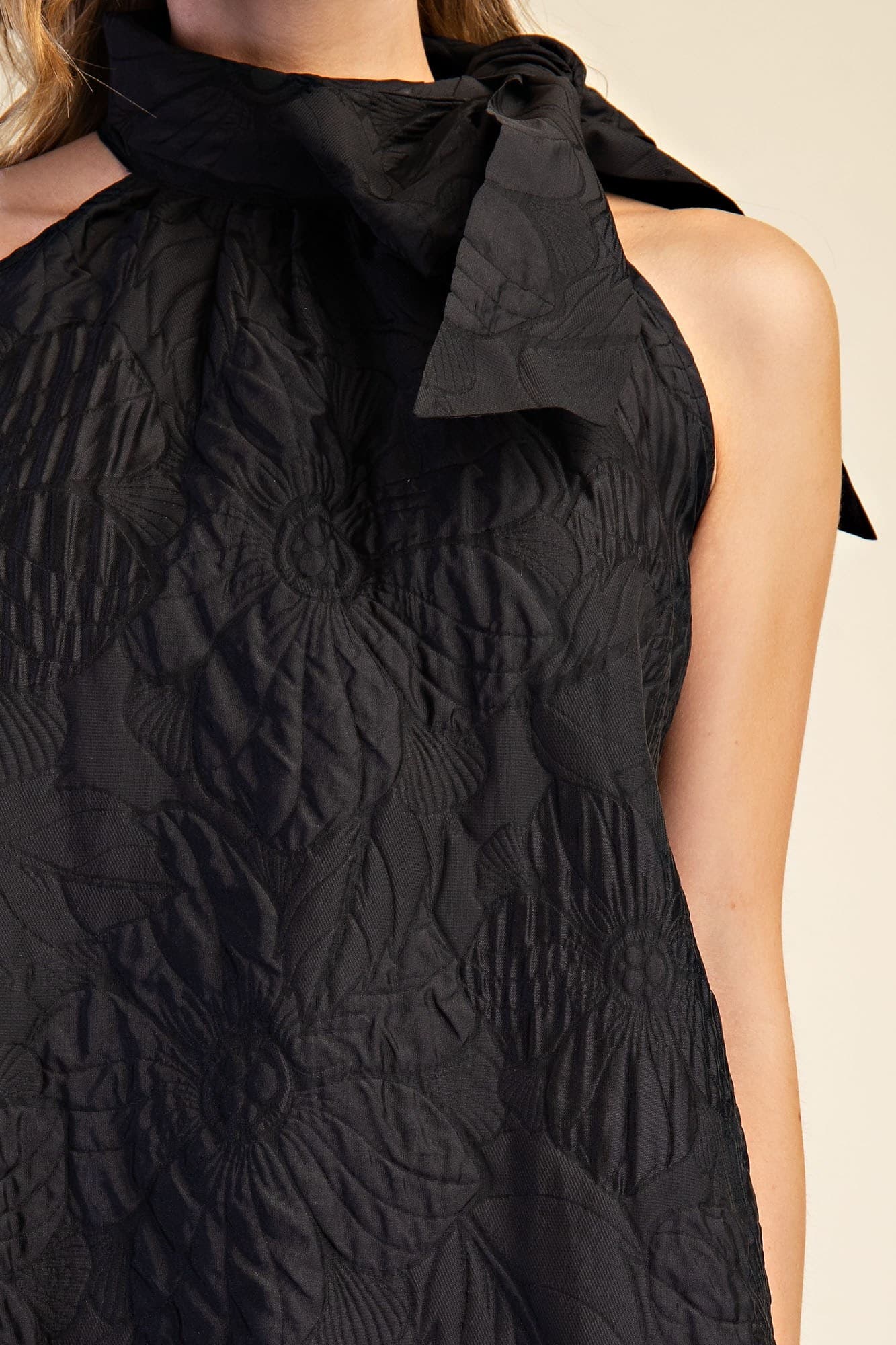 D8594 - BLACK