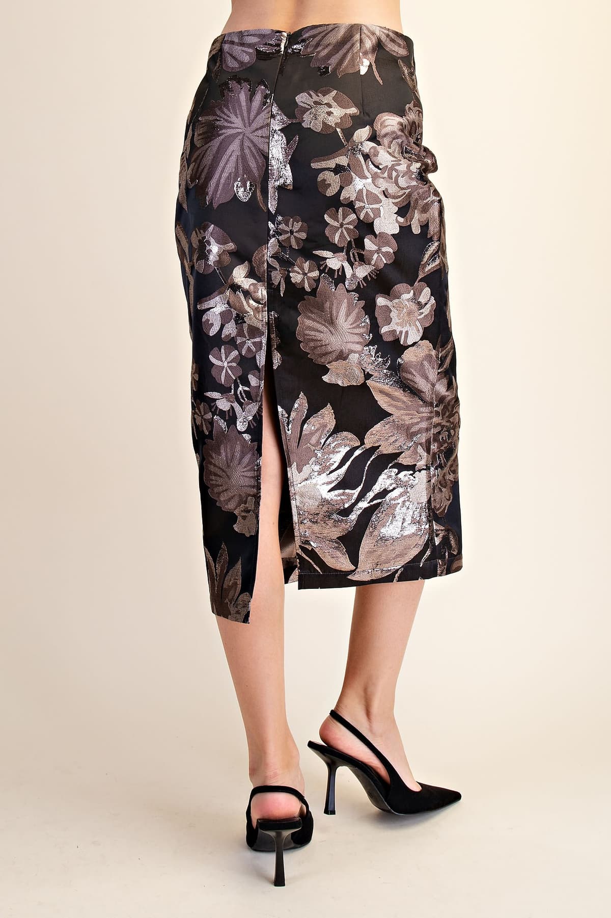 S8609 - BLACK