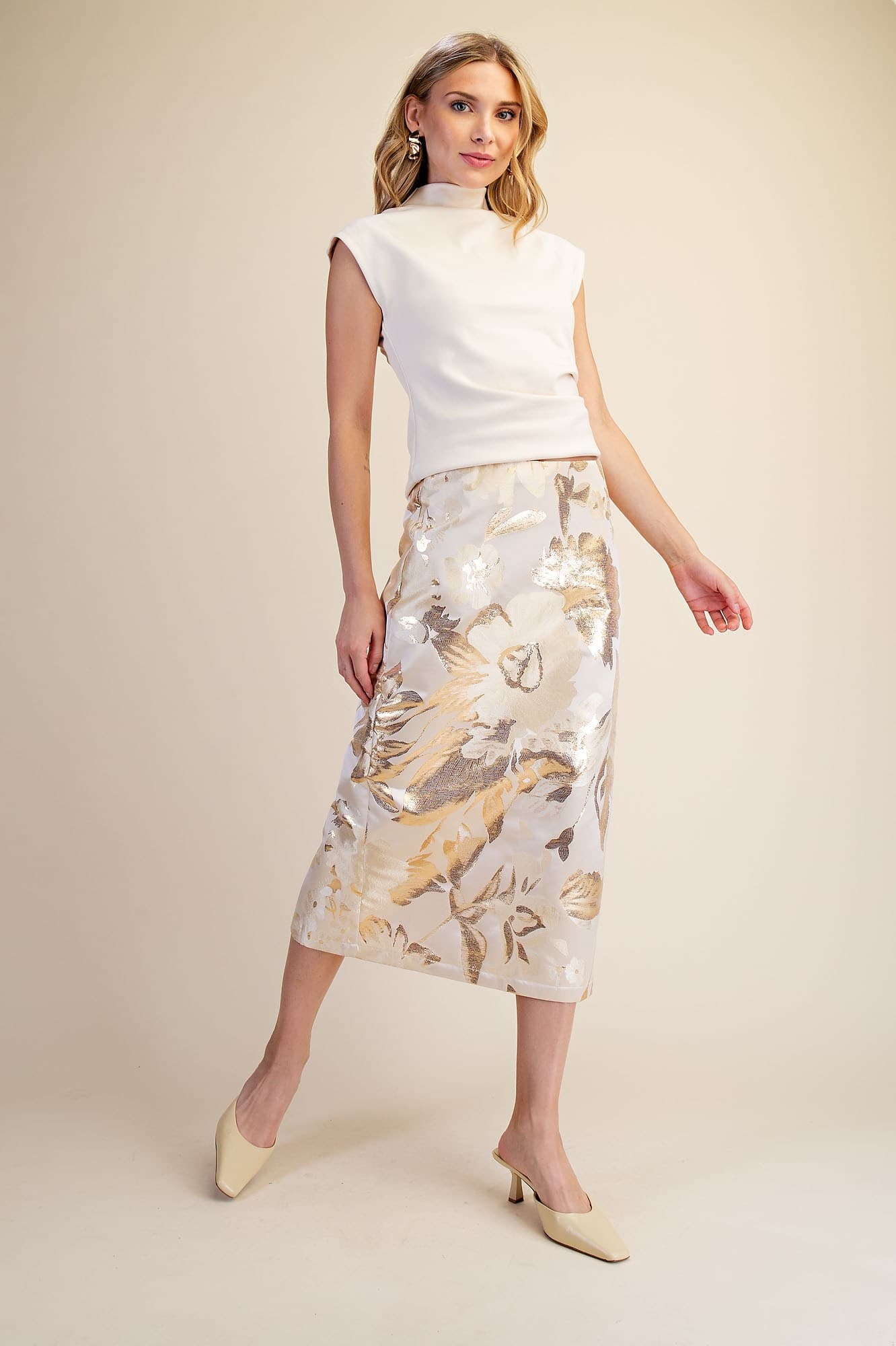 S8609 - GOLD