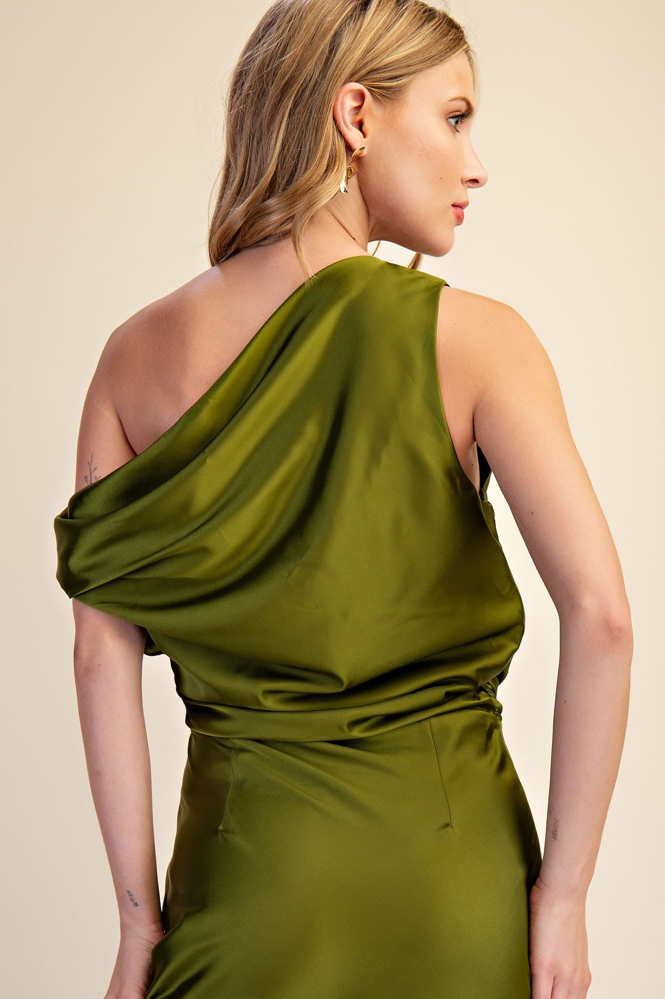 D9517 - OLIVE