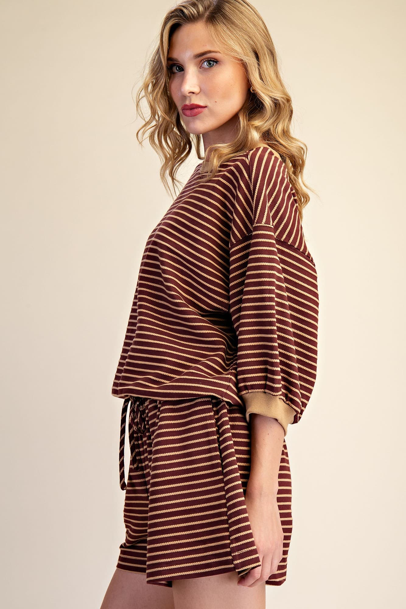 T8598 - BROWN