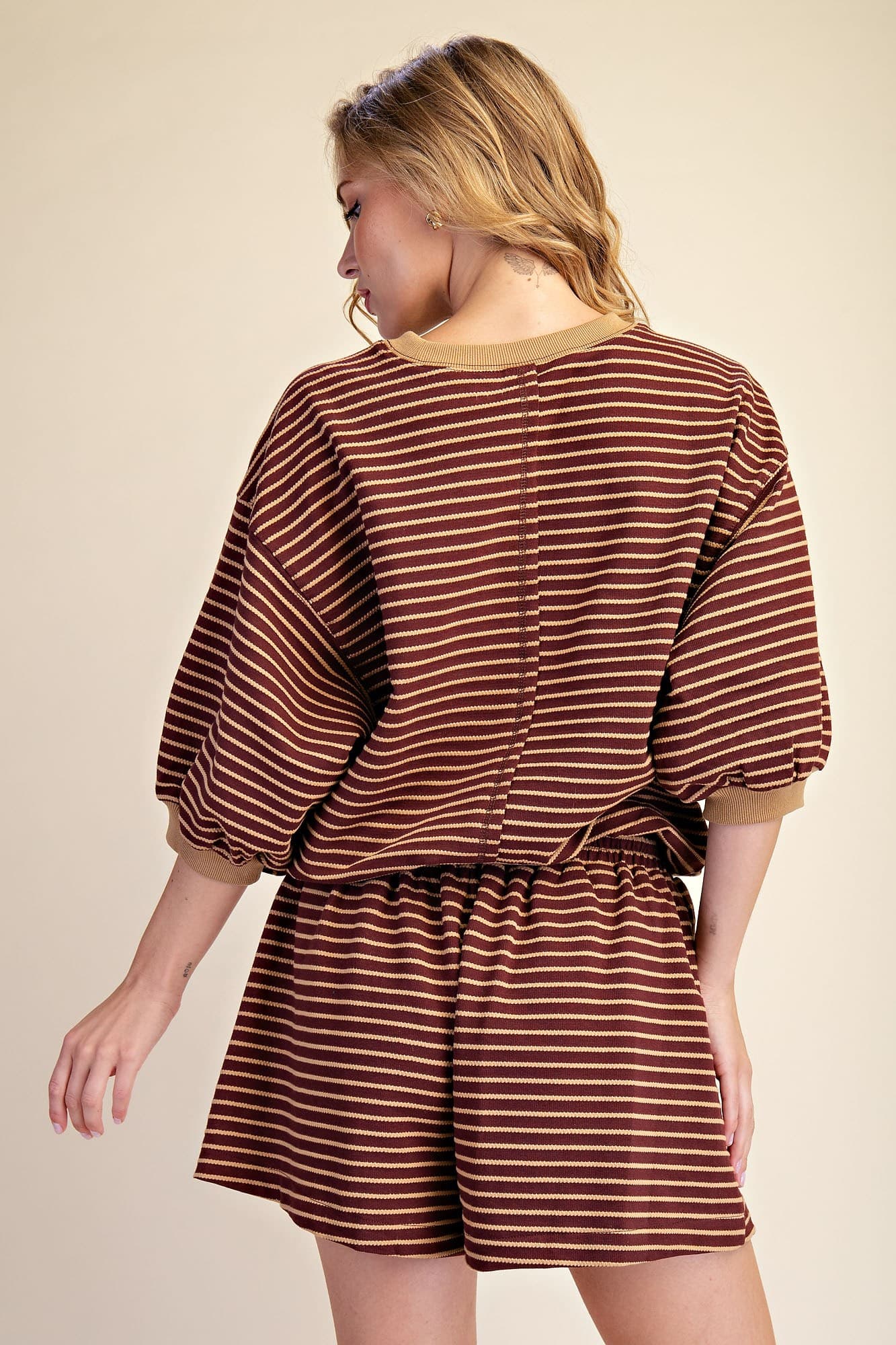 T8598 - BROWN