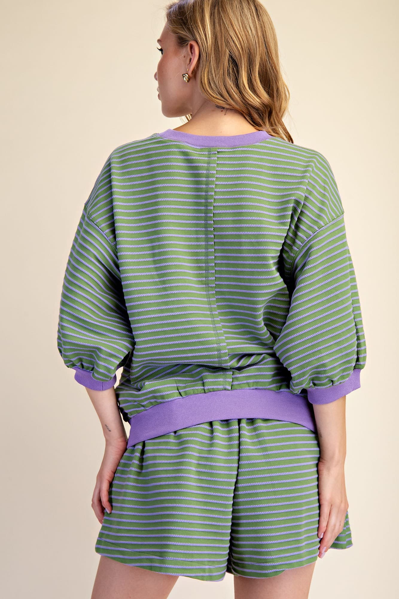 T8598 - GREEN