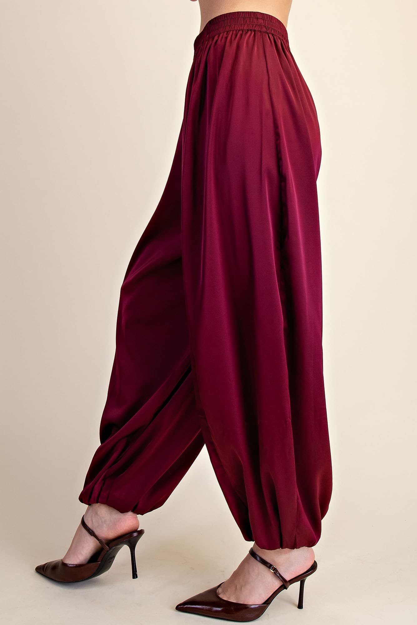 P8604 - BURGUNDY