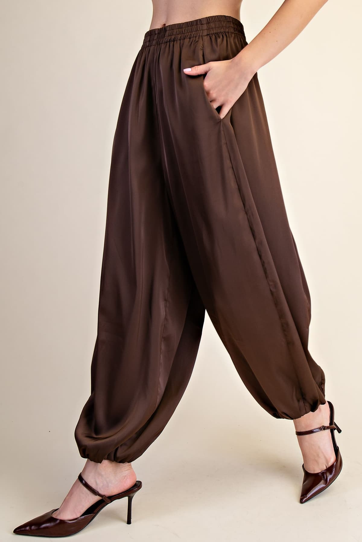 P8604 - BROWN