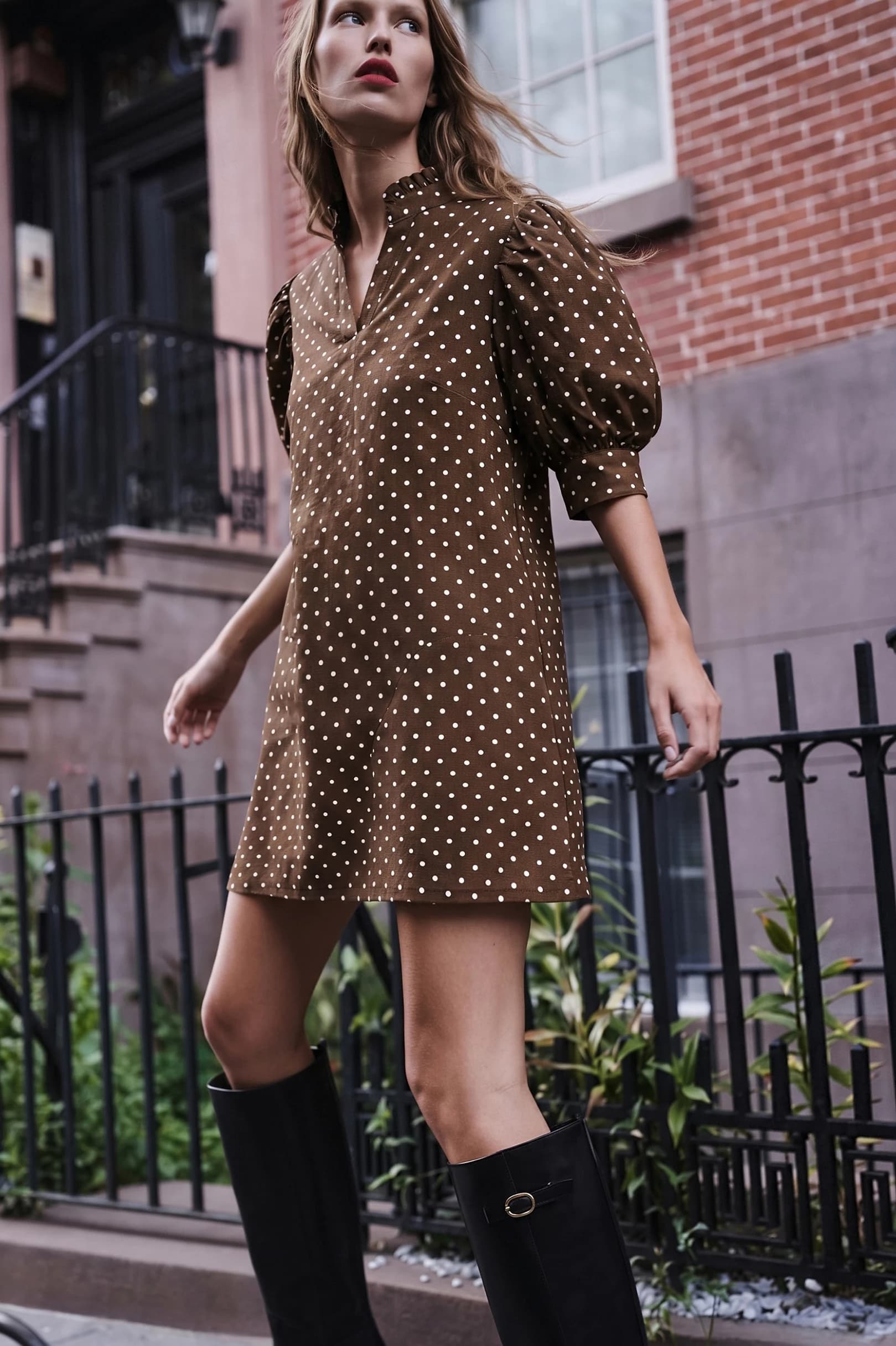 D8641 - BROWN